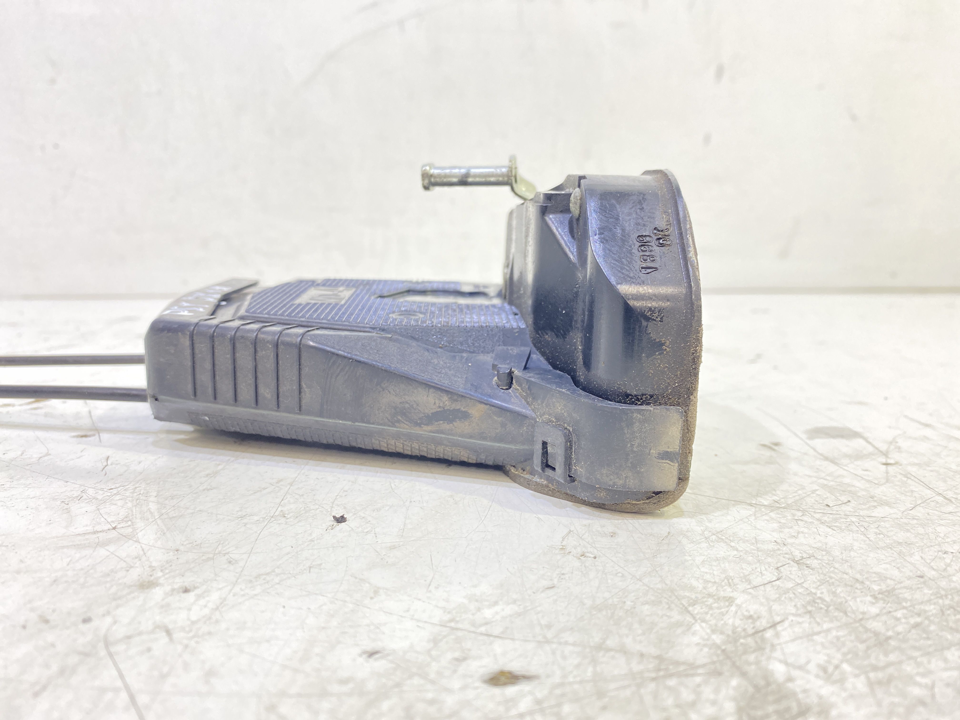 Serratura Posteriore destra TOYOTA Yaris 4 Serie