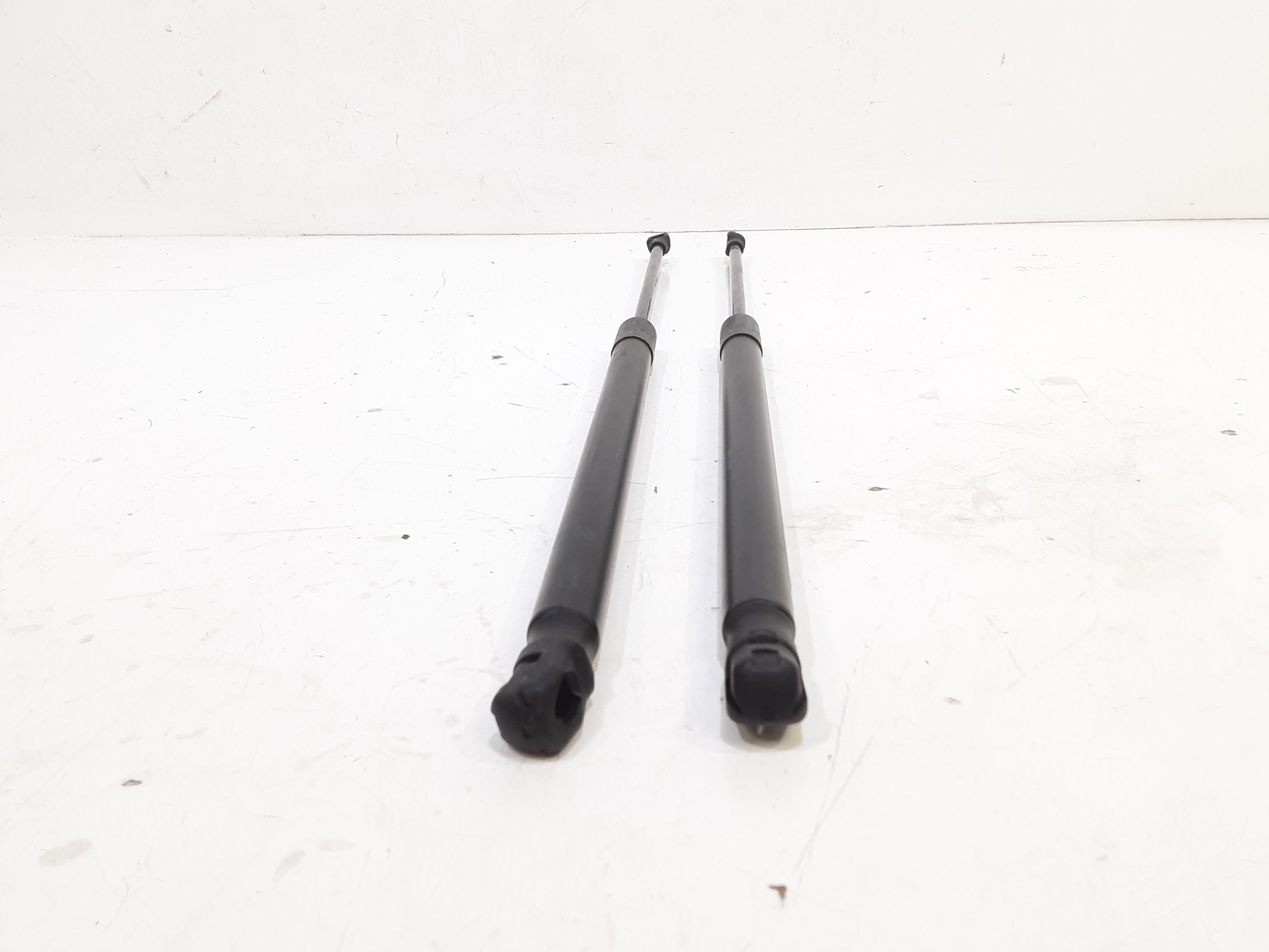 Pistoncini cofano Post. VOLKSWAGEN Golf 6  VI Variant (08>12)