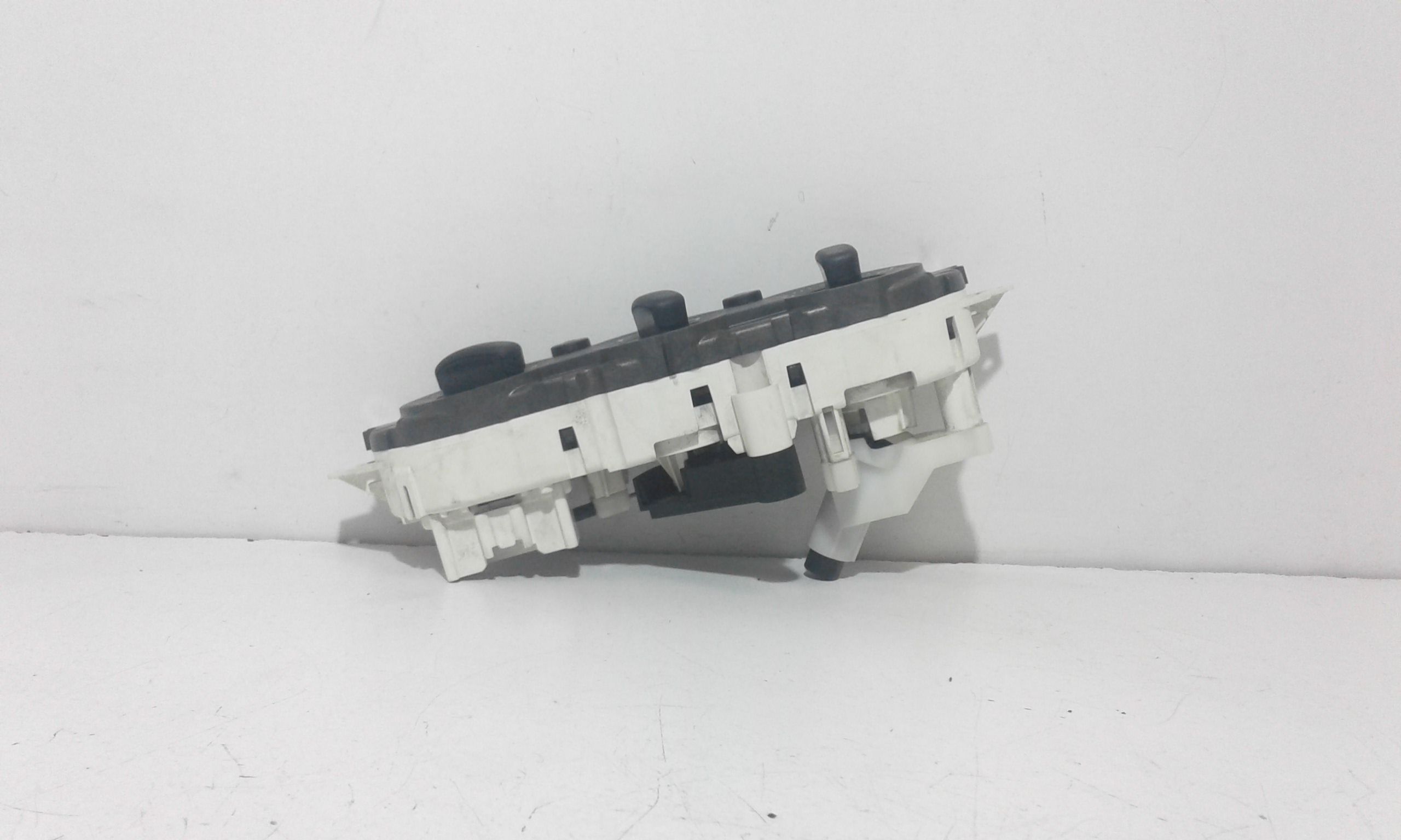 Comandi Clima FORD C - Max Serie (03>07)