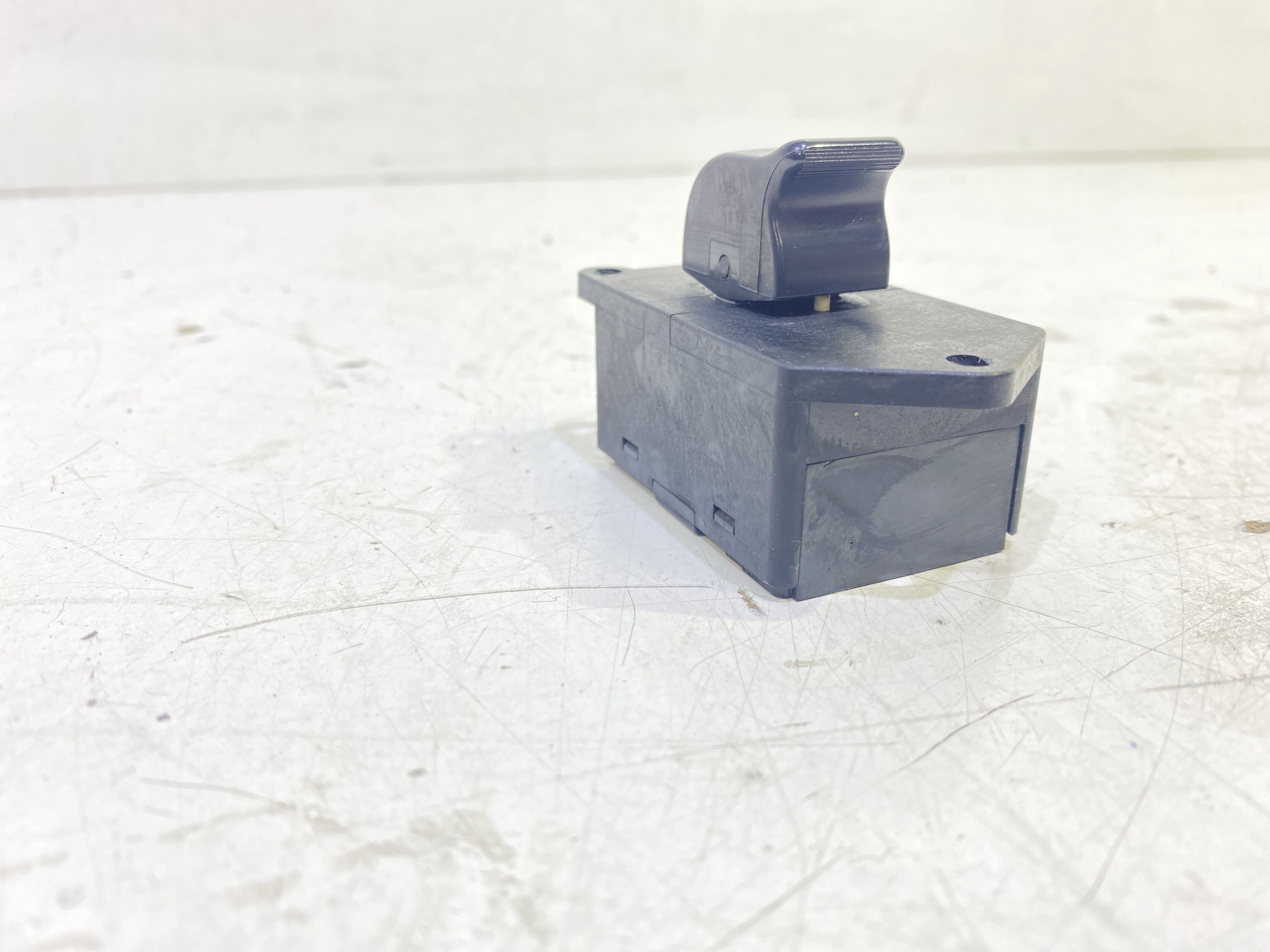 Pulsantiera Anteriore Destra Passeggero NISSAN Micra 1 Serie