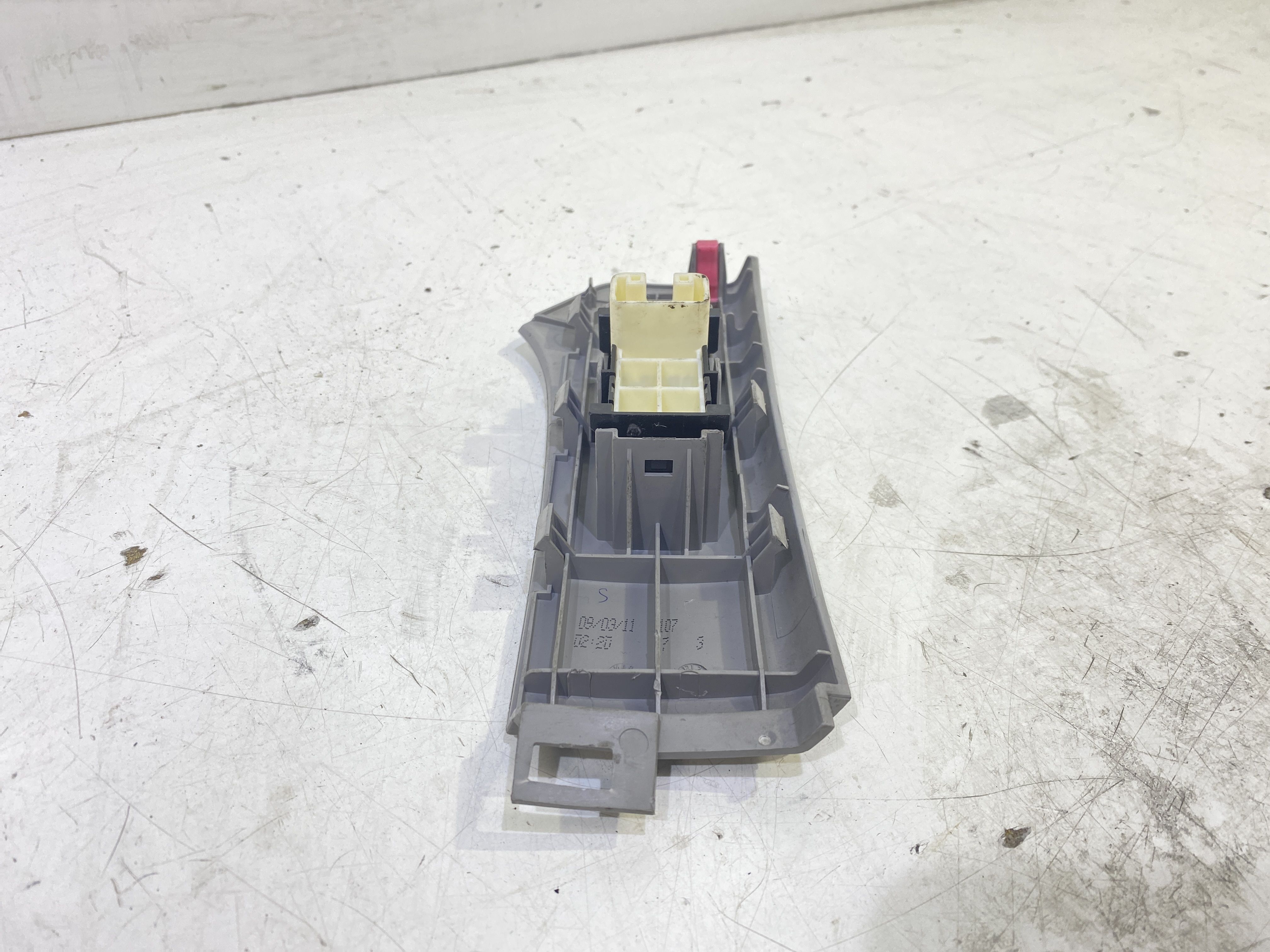 Pulsantiera Anteriore Destra Passeggero TOYOTA Yaris 4 Serie