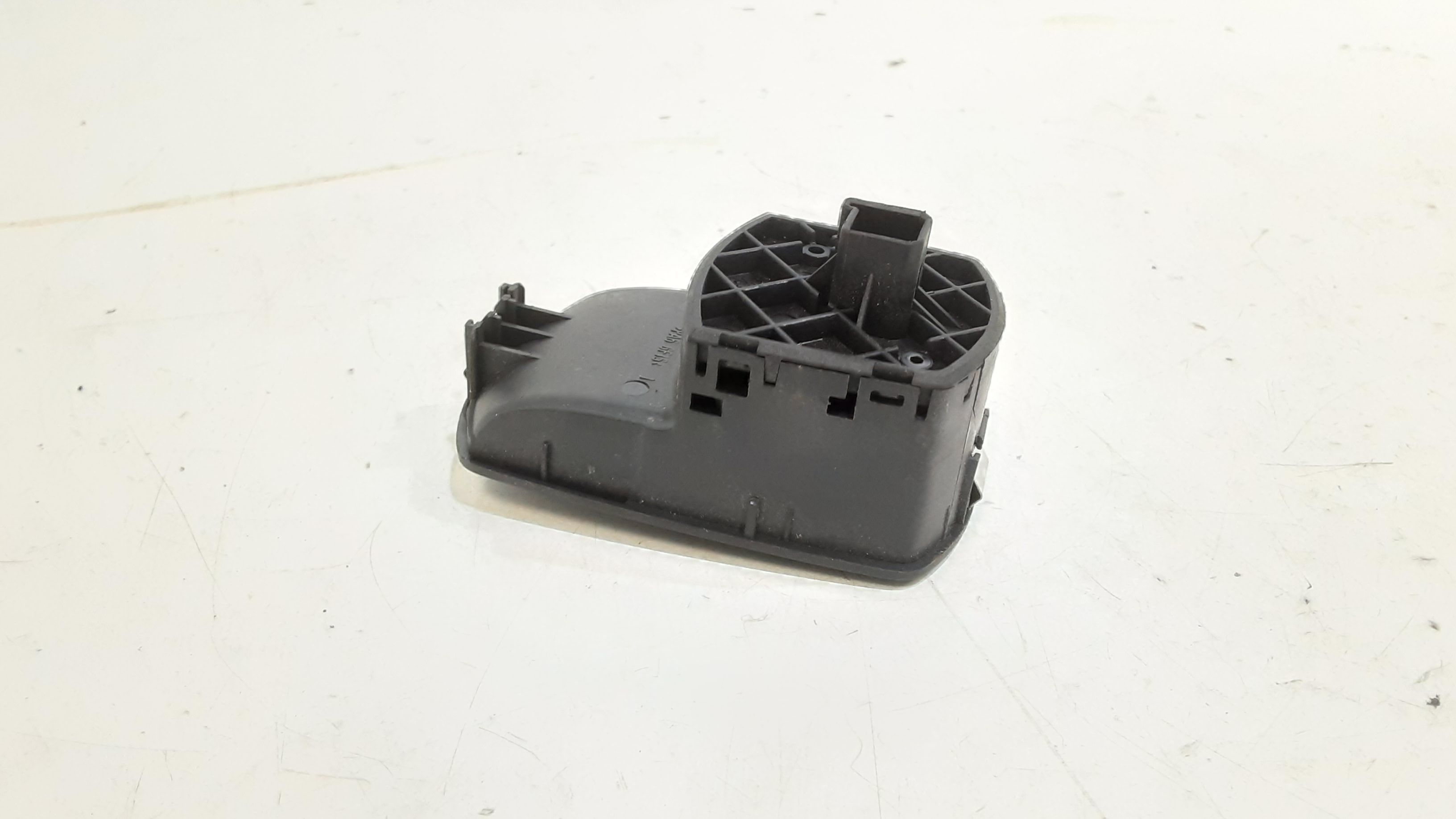 Pulsantiera Anteriore Destra Passeggero OPEL Corsa D 5P 1 Serie