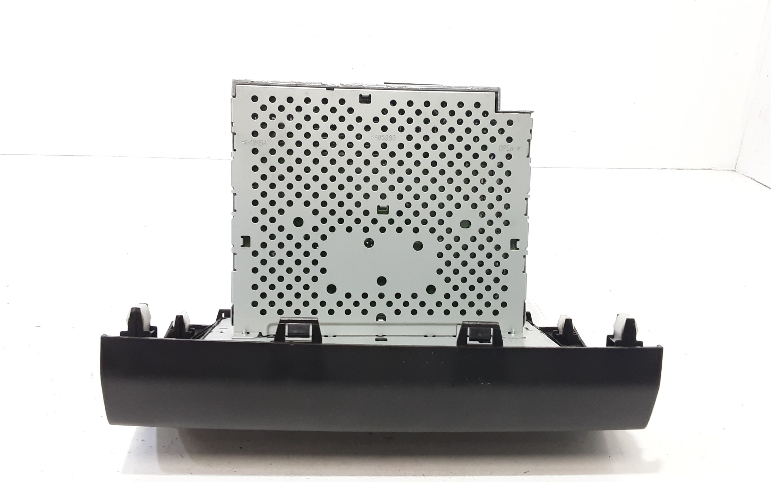 Autoradio SUZUKI Swift 4 Serie (04>10)