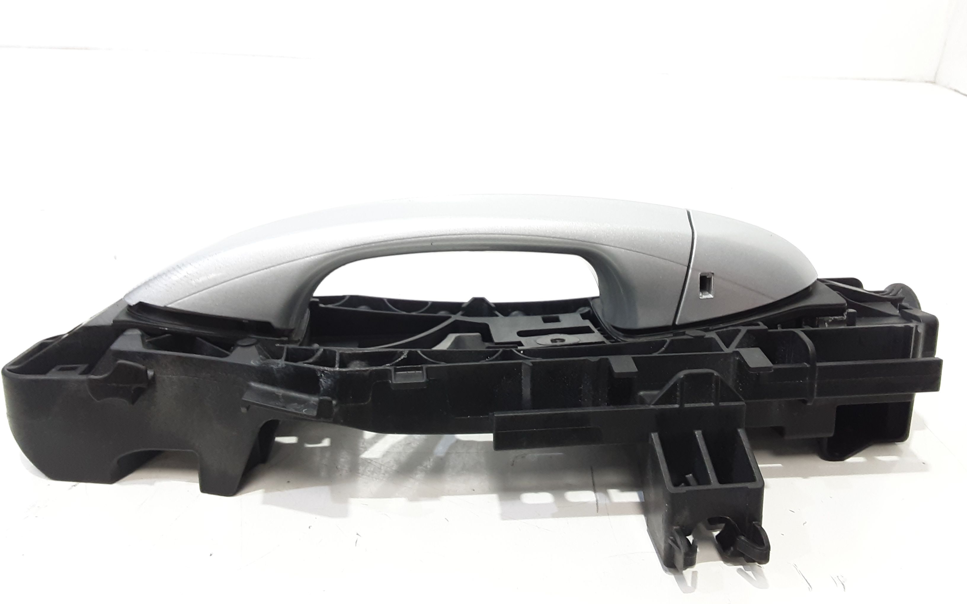 Maniglia esterna Anteriore Sinistra MERCEDES Classe B Serie (W247) (18>21)