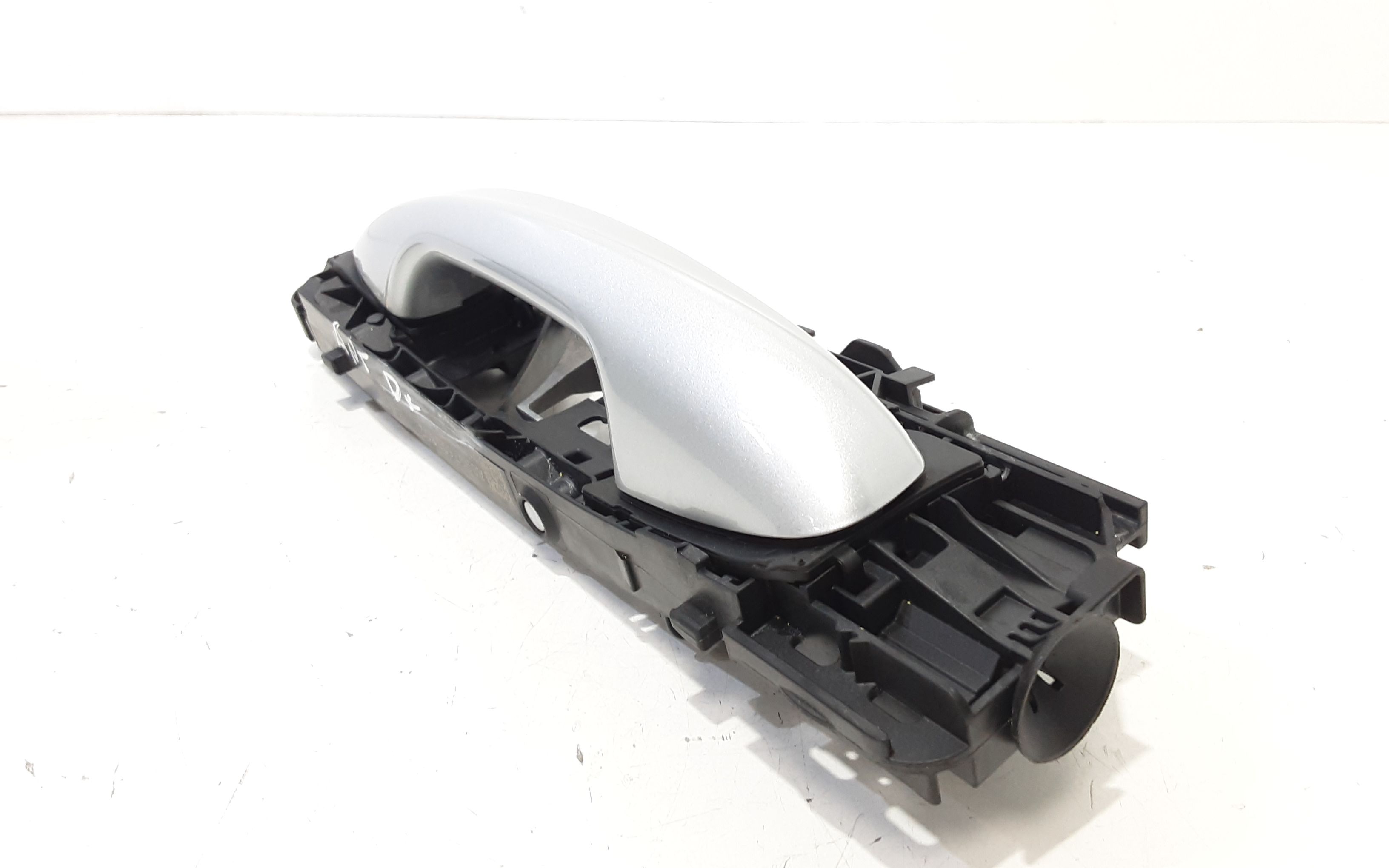 Maniglia esterna Anteriore Destra MERCEDES Classe B Serie (W247) (18>21)