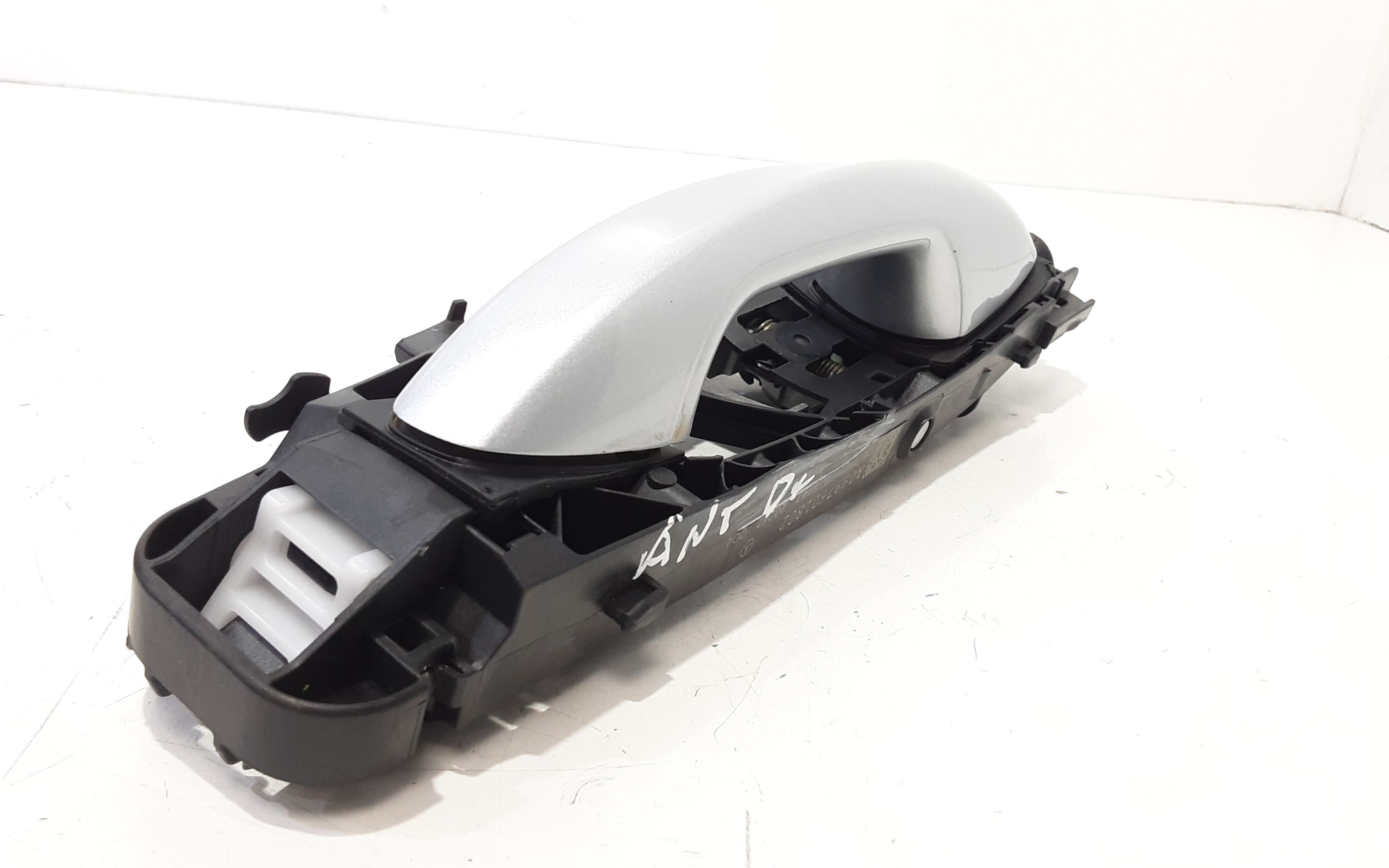 Maniglia esterna Anteriore Destra MERCEDES Classe B Serie (W247) (18>21)