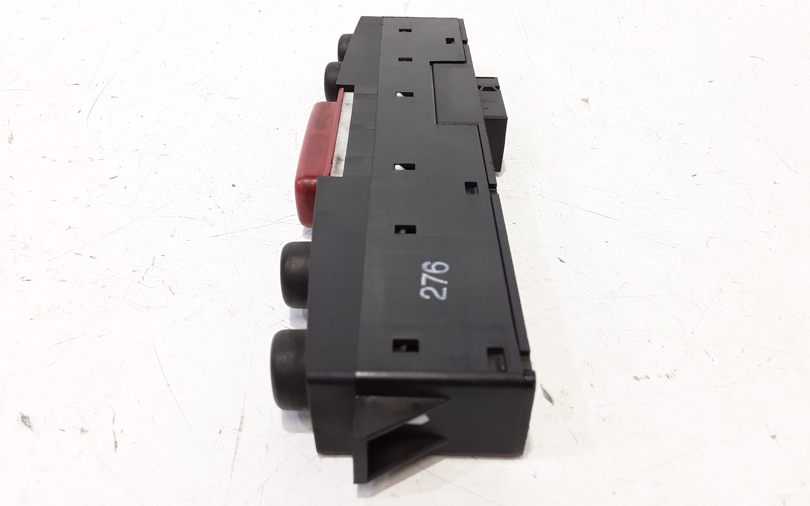 Pulsante luci di emergenza ALFA ROMEO 147 2 serie