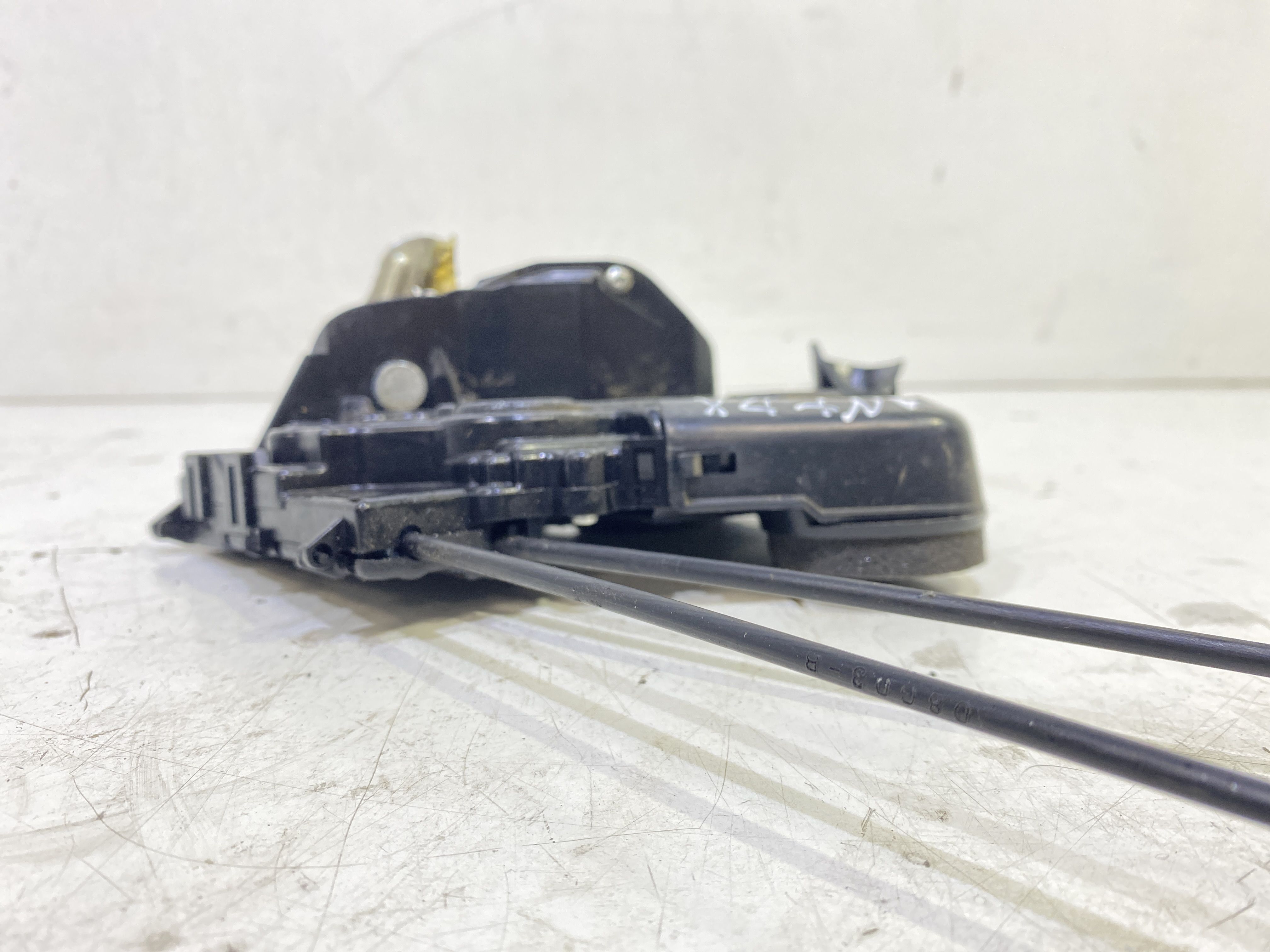 Serratura Anteriore Destra TOYOTA Yaris 4 Serie