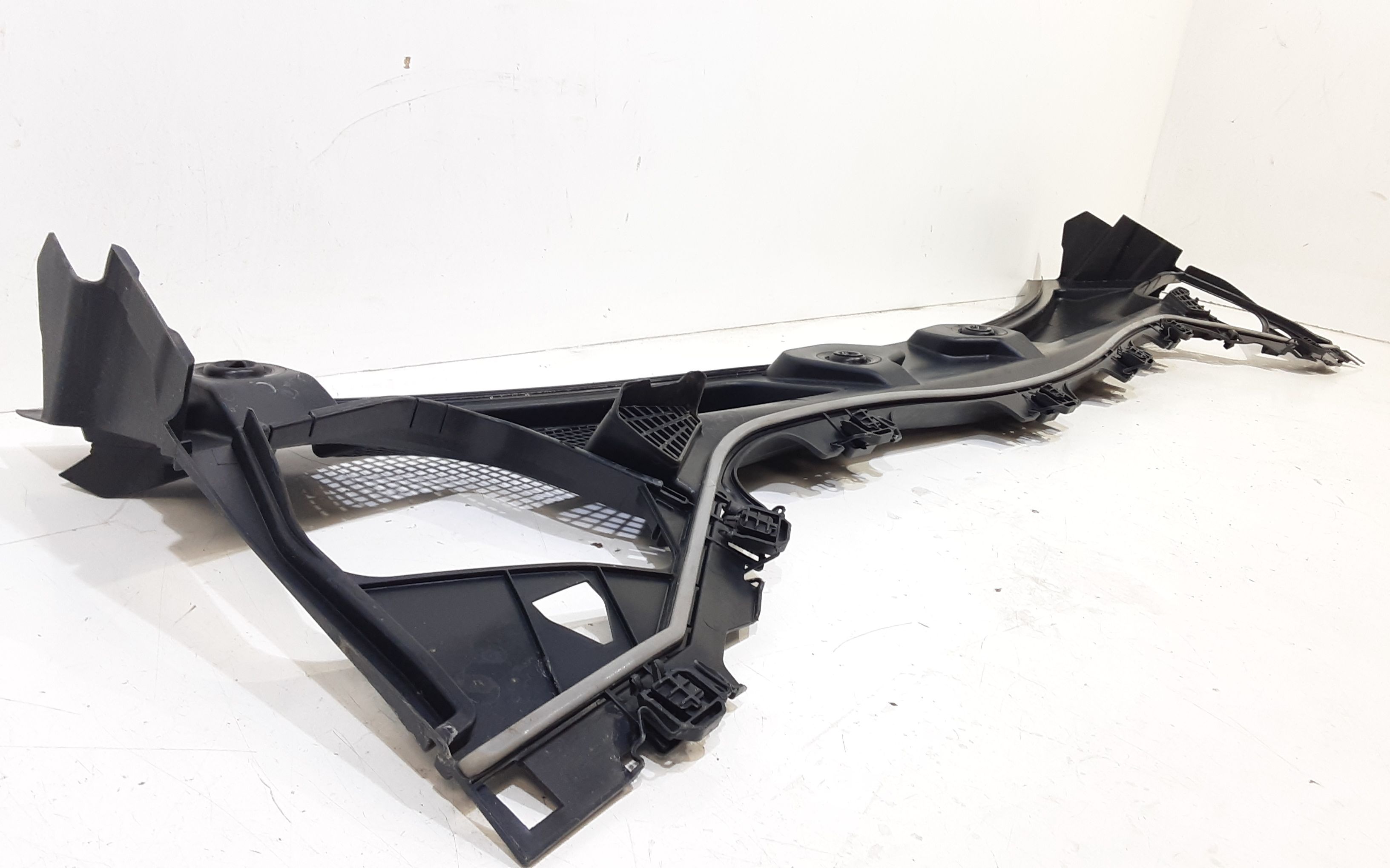 Griglia Gocciolatoio ant. MERCEDES Classe B Serie (W247) (18>21)