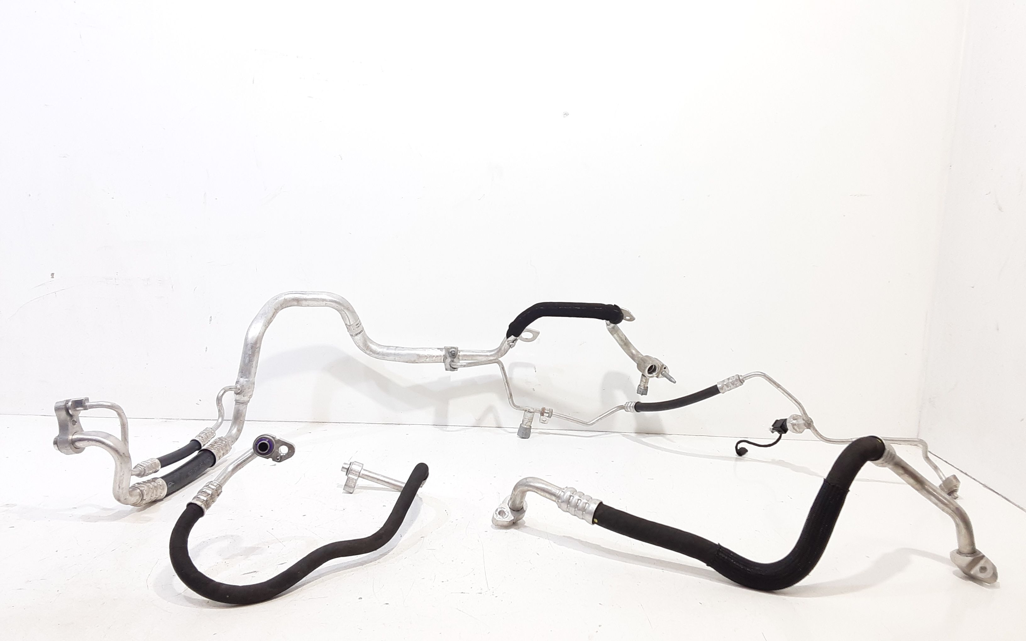 Tubi A/C MERCEDES Classe B Serie (W247) (18>21)