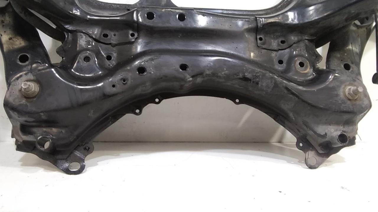 Culla Motore TOYOTA Auris Serie (E180) (12>18)