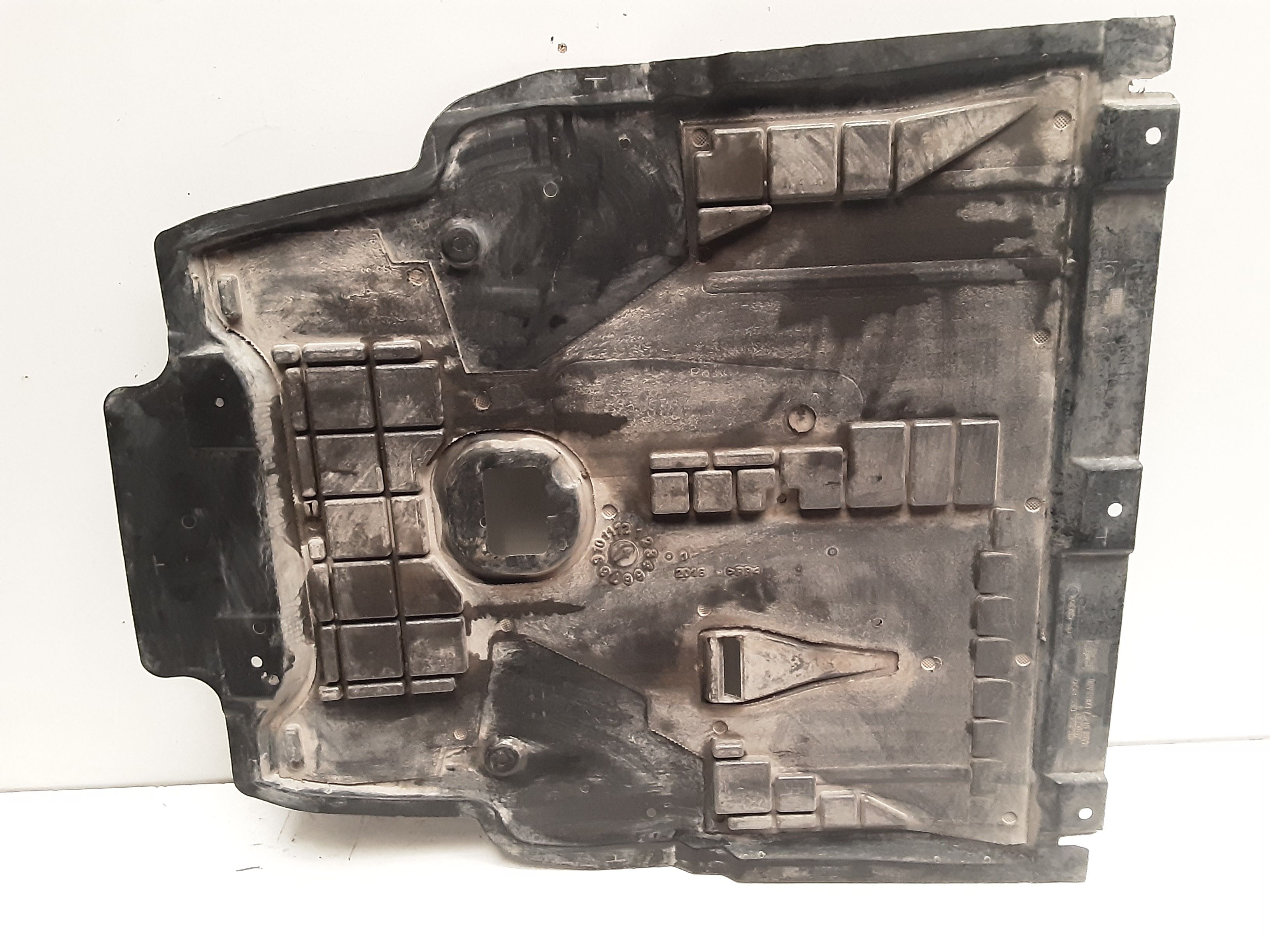 Carter copri motore inferiore MERCEDES GLA Serie