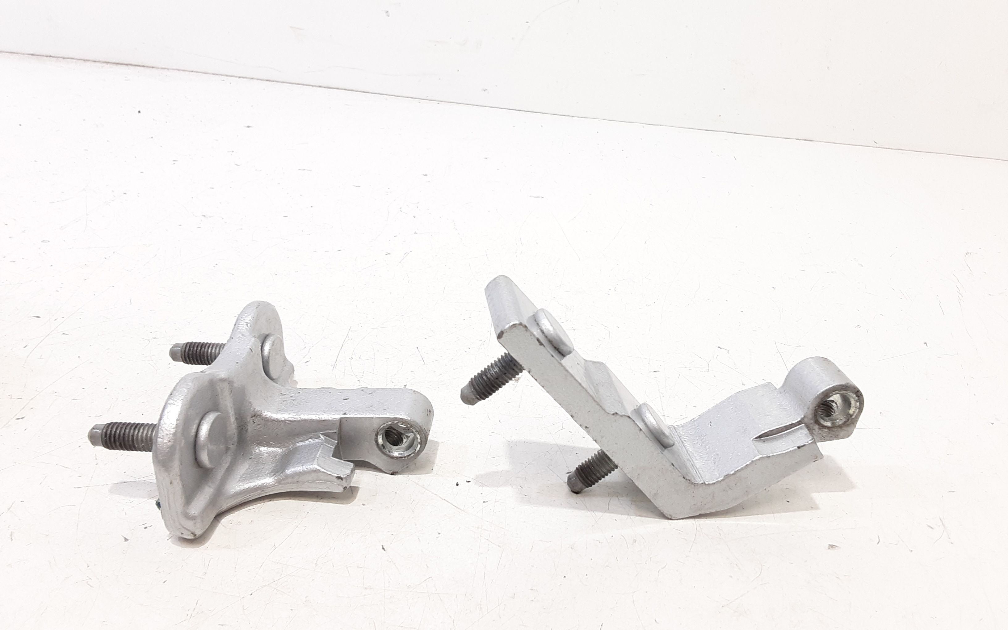 Coppia cerniere porta posteriore DX MERCEDES Classe B Serie (W247) (18>21)