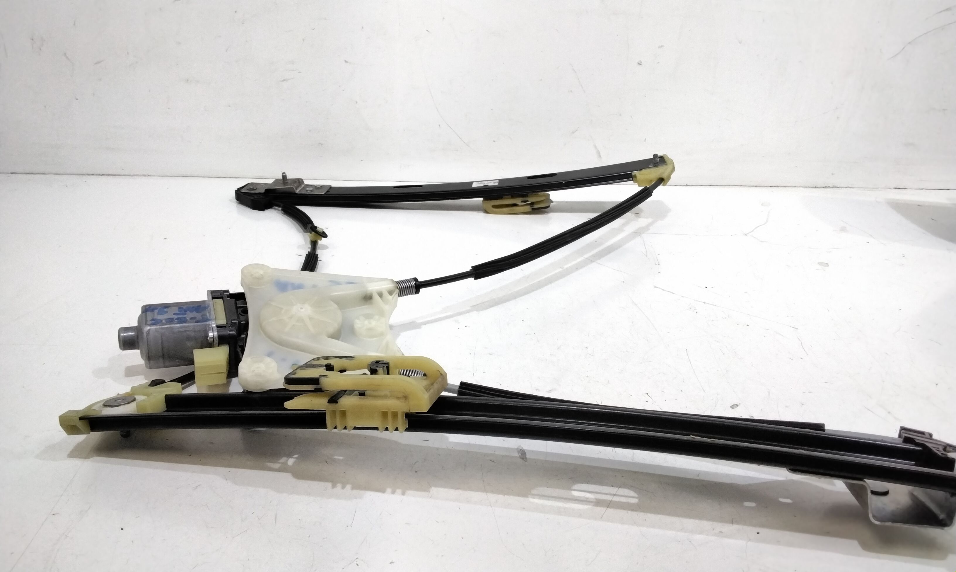 Cremagliera anteriore sinistra Guida VOLKSWAGEN T-Roc Serie