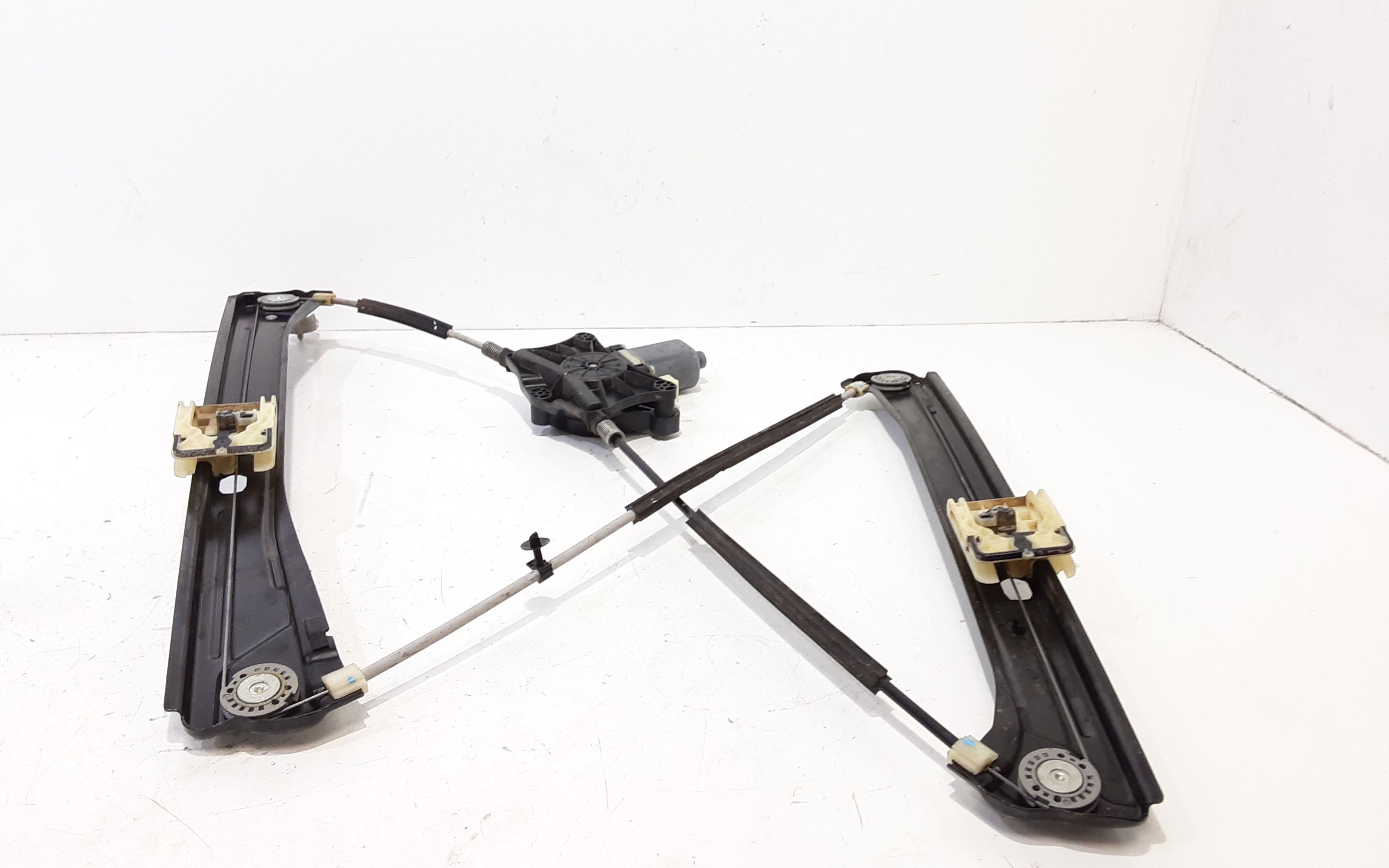 Cremagliera anteriore destra passeggero VOLKSWAGEN Tiguan Serie