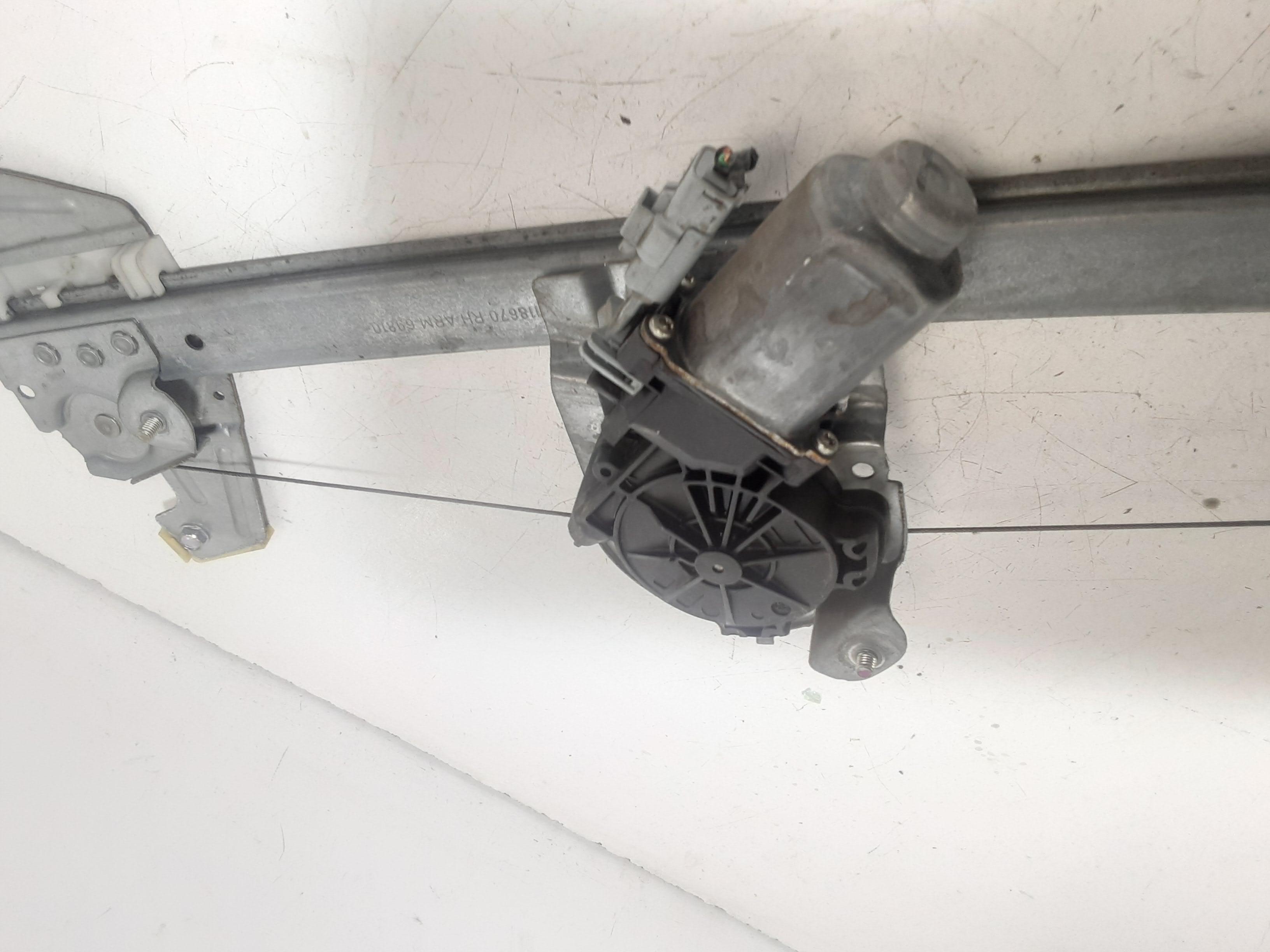 Cremagliera anteriore destra passeggero CITROEN C1 1 Serie