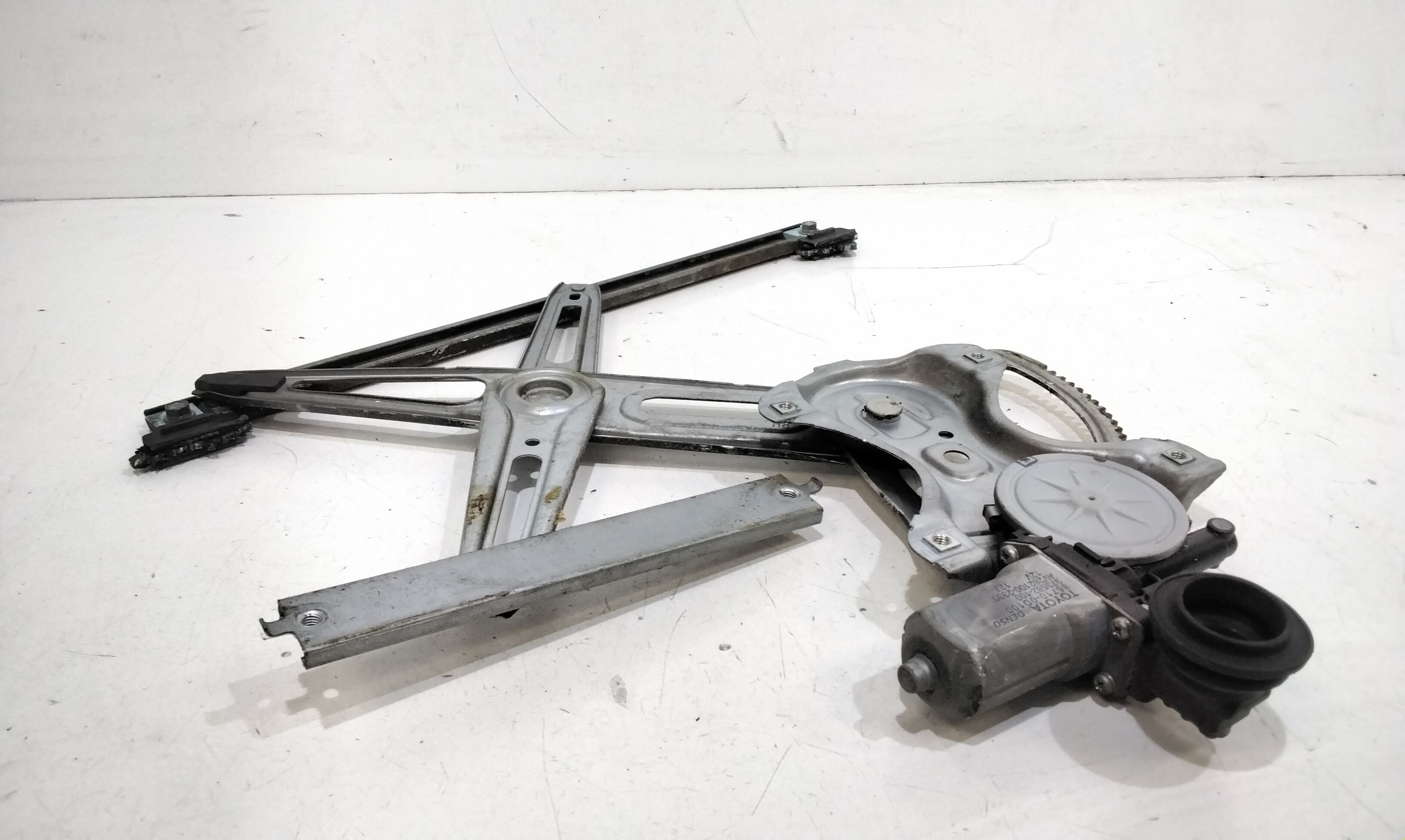 Cremagliera anteriore destra passeggero TOYOTA Yaris 3 Serie