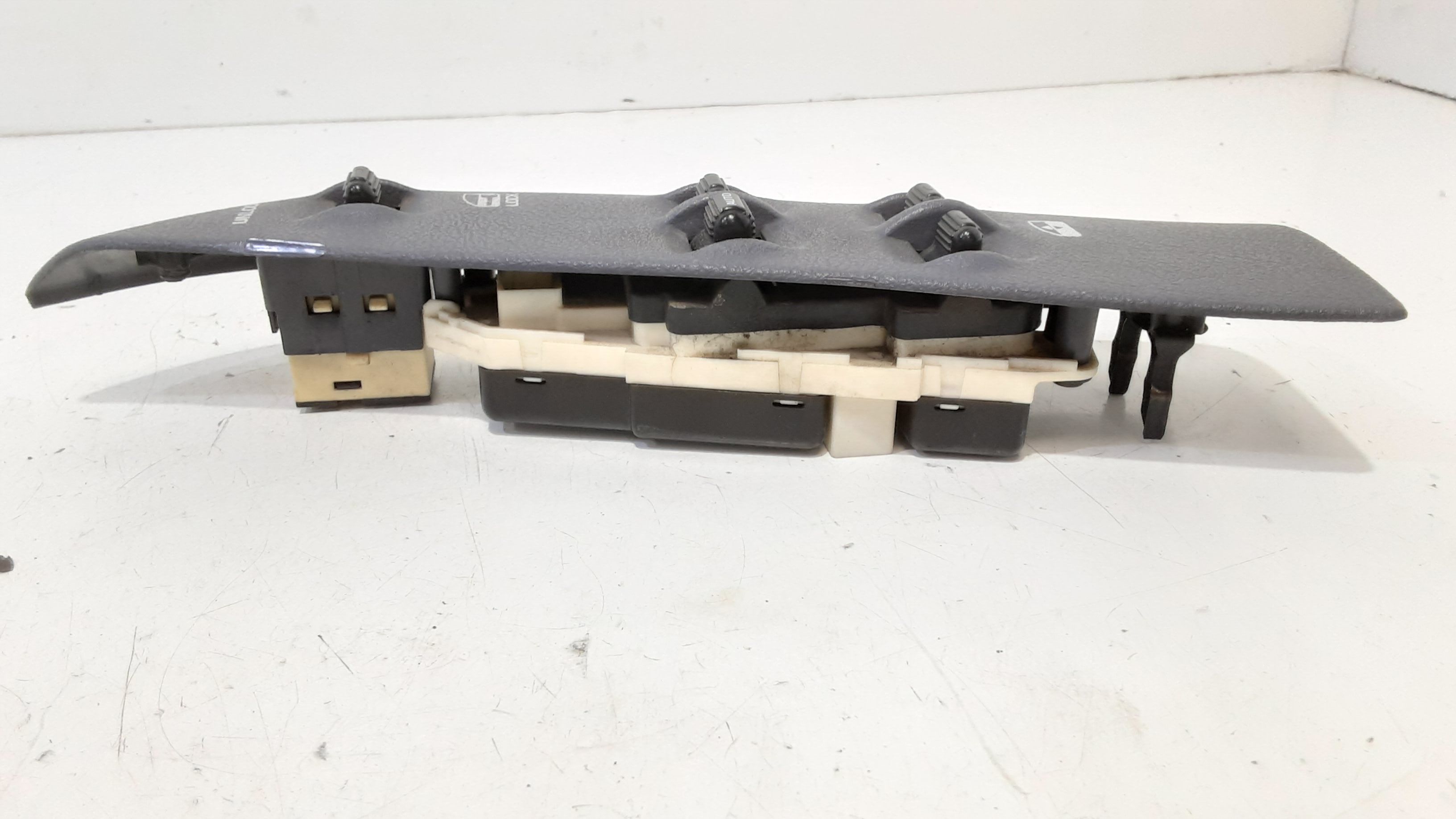 Pulsantiera anteriore sinistra Guida CHRYSLER Stratus 1 Serie