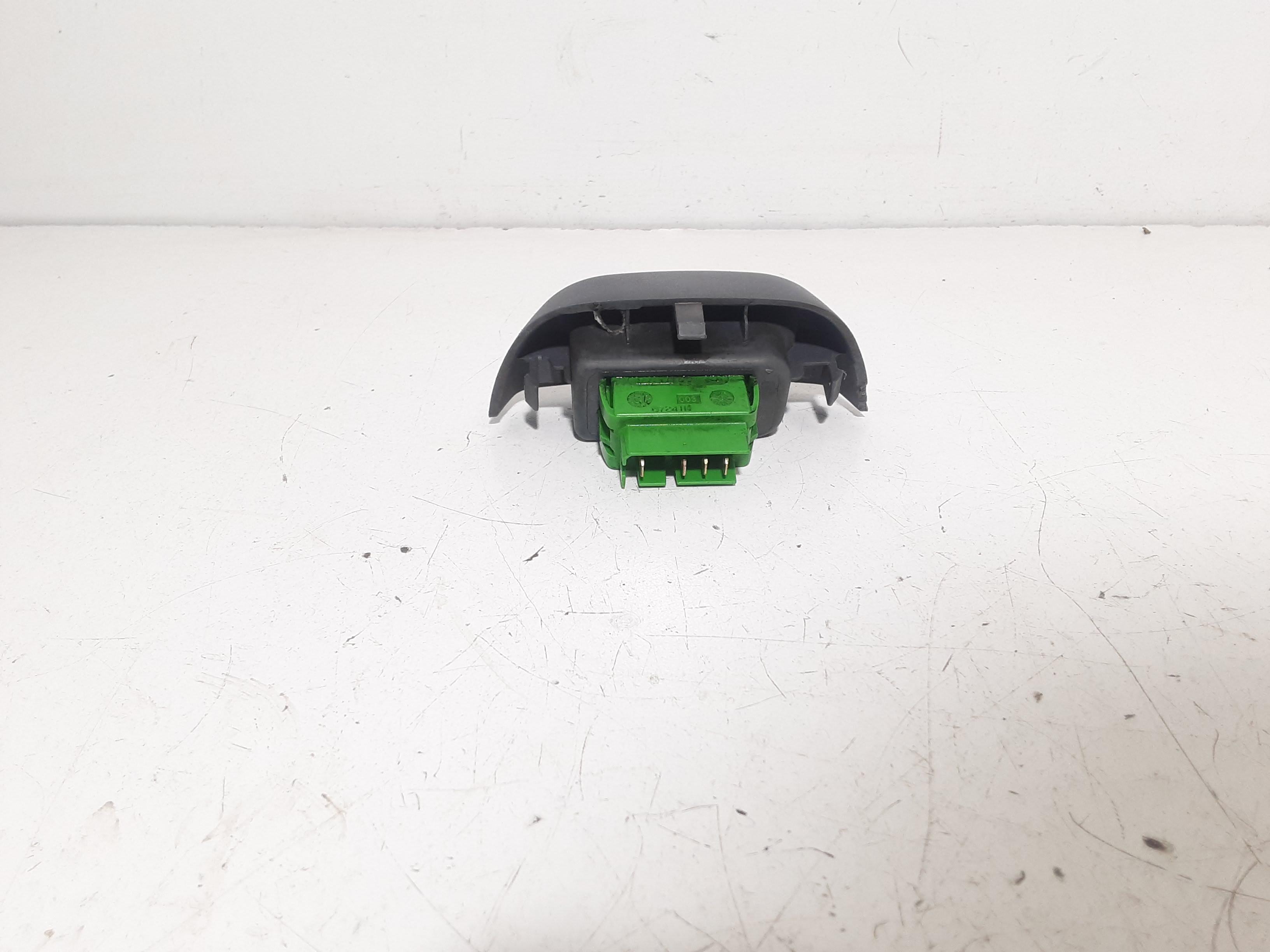 Pulsantiera anteriore sinistra Guida CITROEN C1 1 Serie