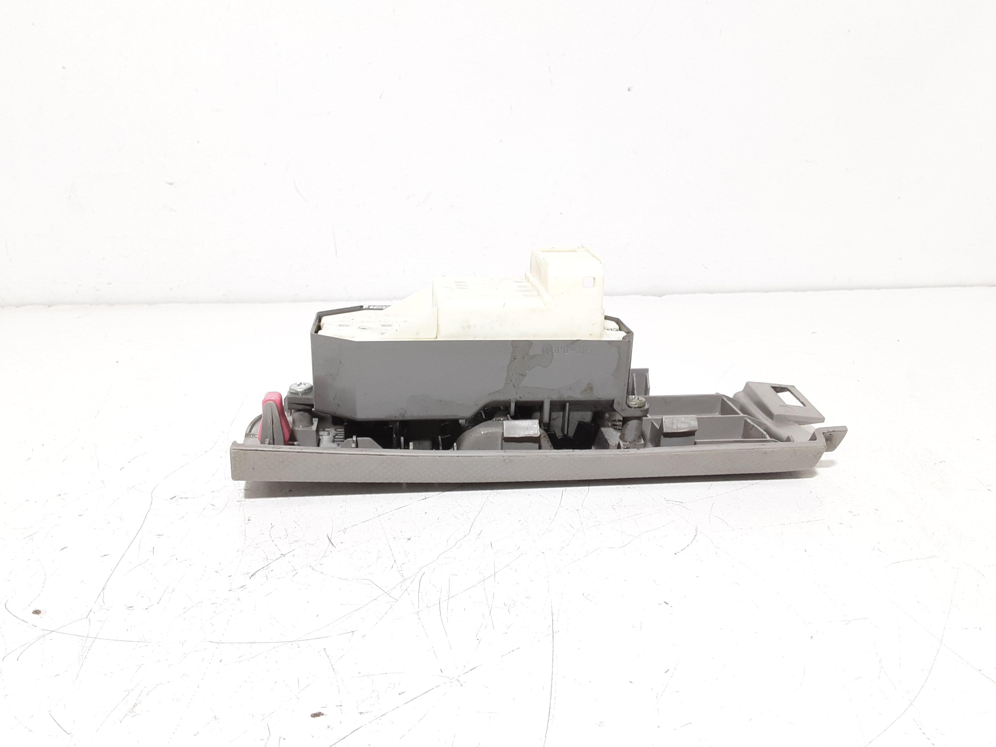 Pulsantiera anteriore sinistra Guida TOYOTA Yaris 3 Serie