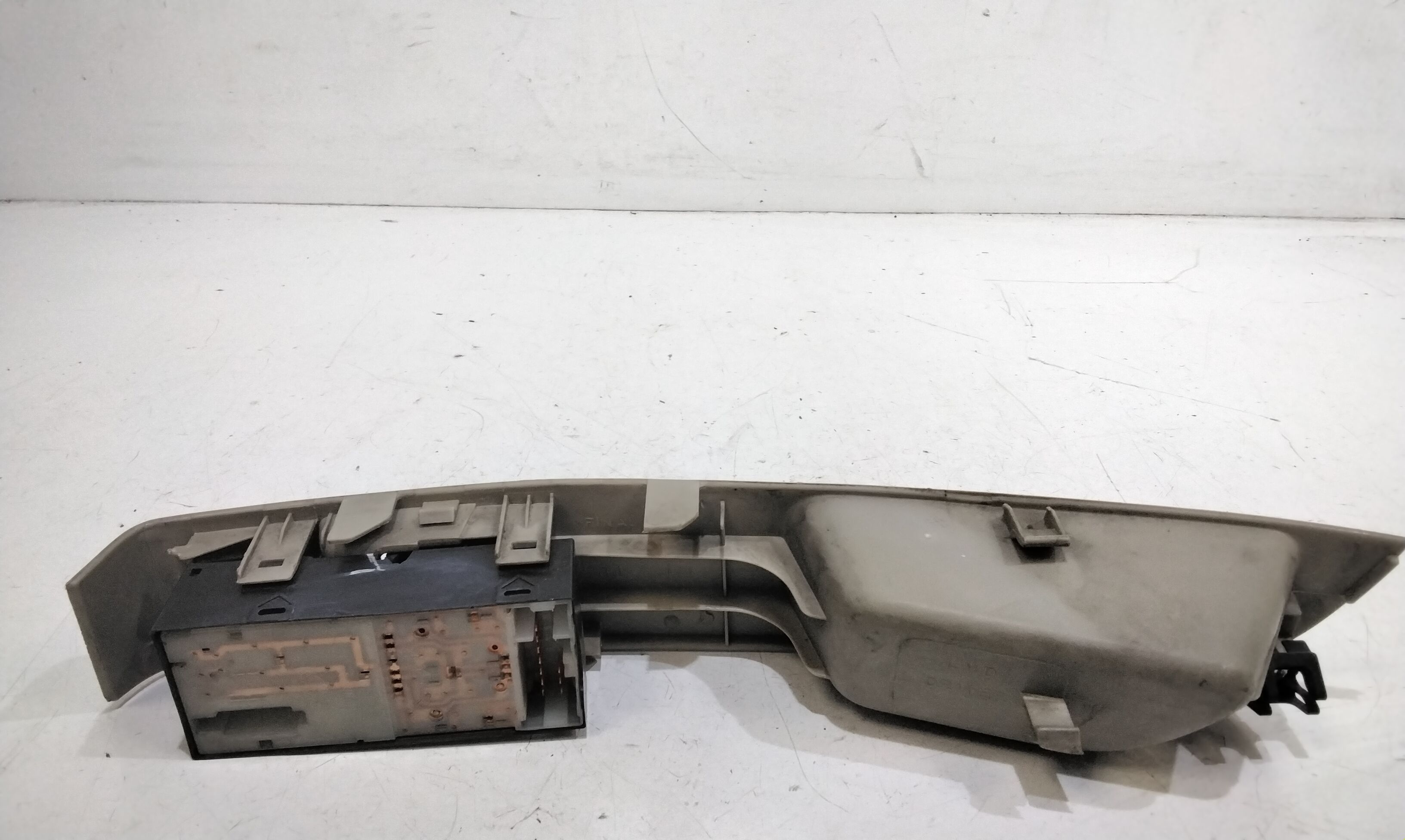 Pulsantiera anteriore sinistra Guida NISSAN Micra 3 Serie