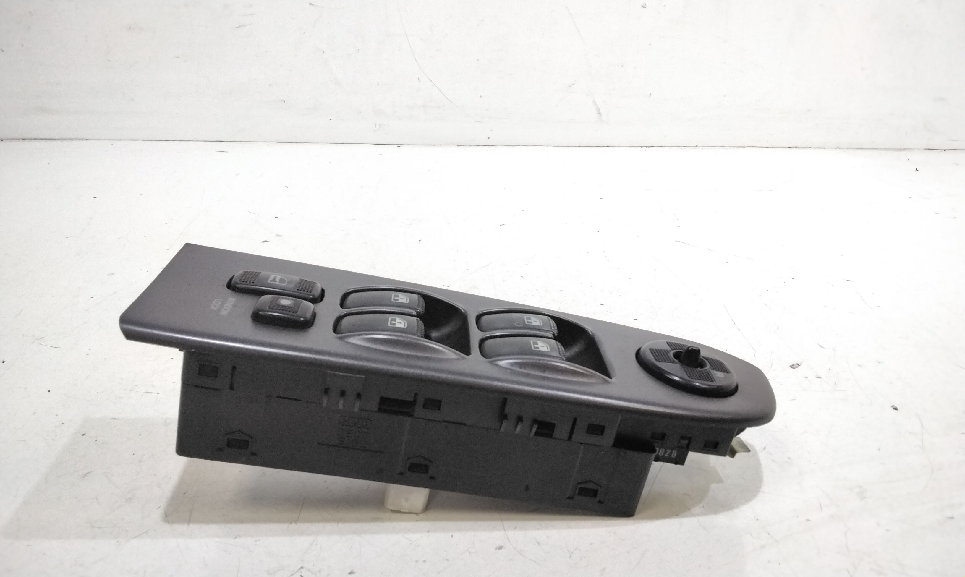 Pulsantiera anteriore sinistra Guida HYUNDAI Trajet 1 Serie