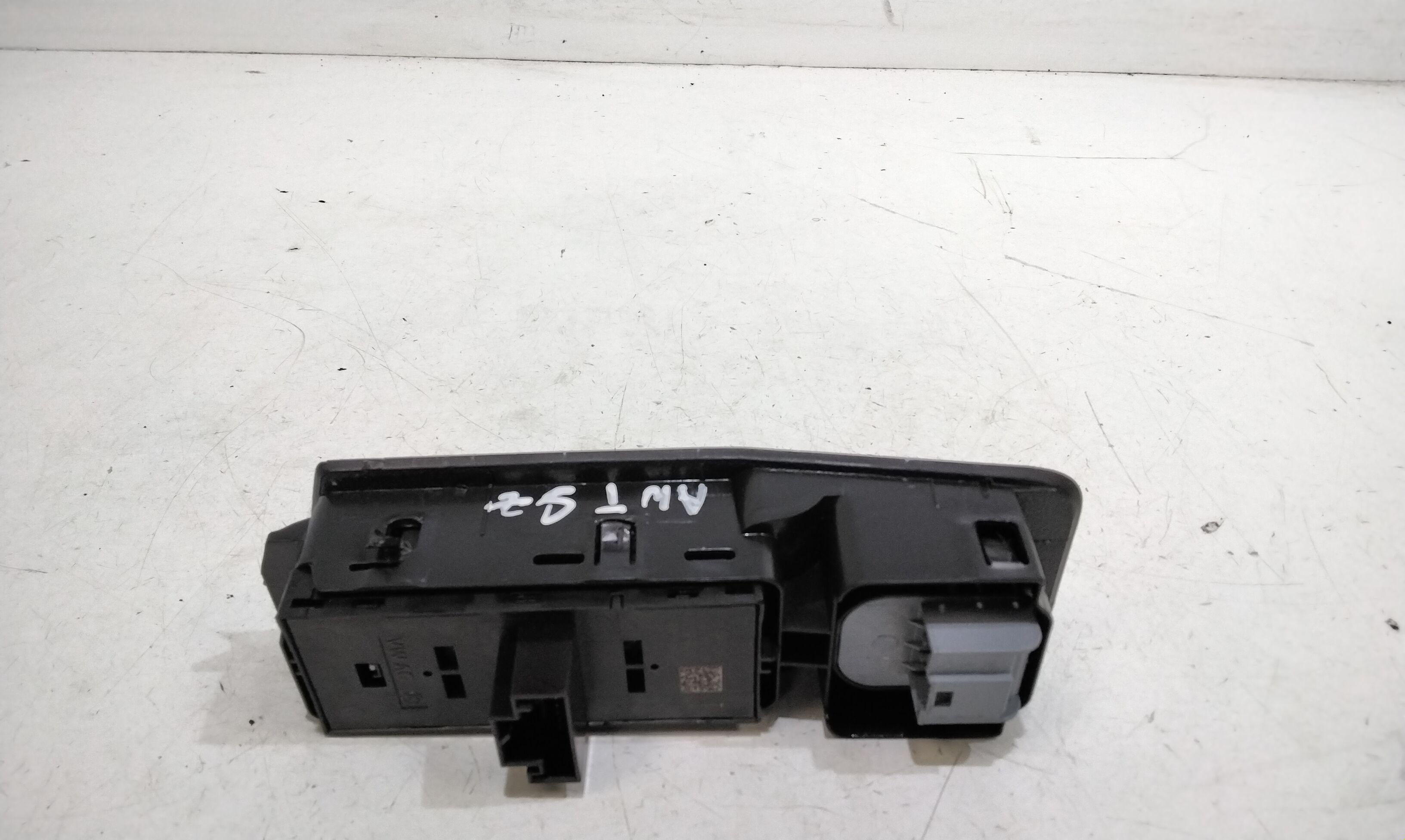 Pulsantiera anteriore sinistra Guida VOLKSWAGEN T-Roc Serie