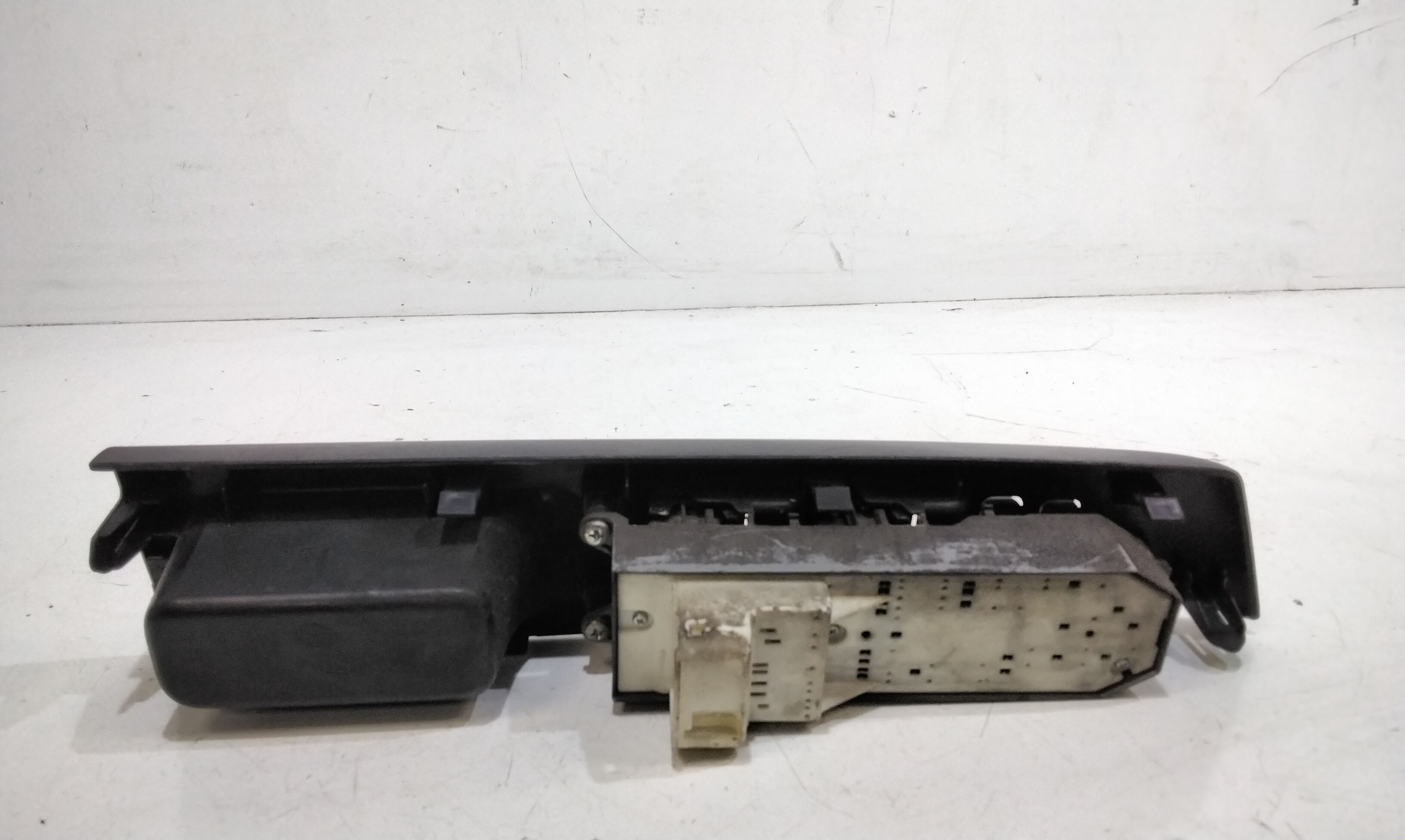 Pulsantiera anteriore sinistra Guida TOYOTA Yaris Serie