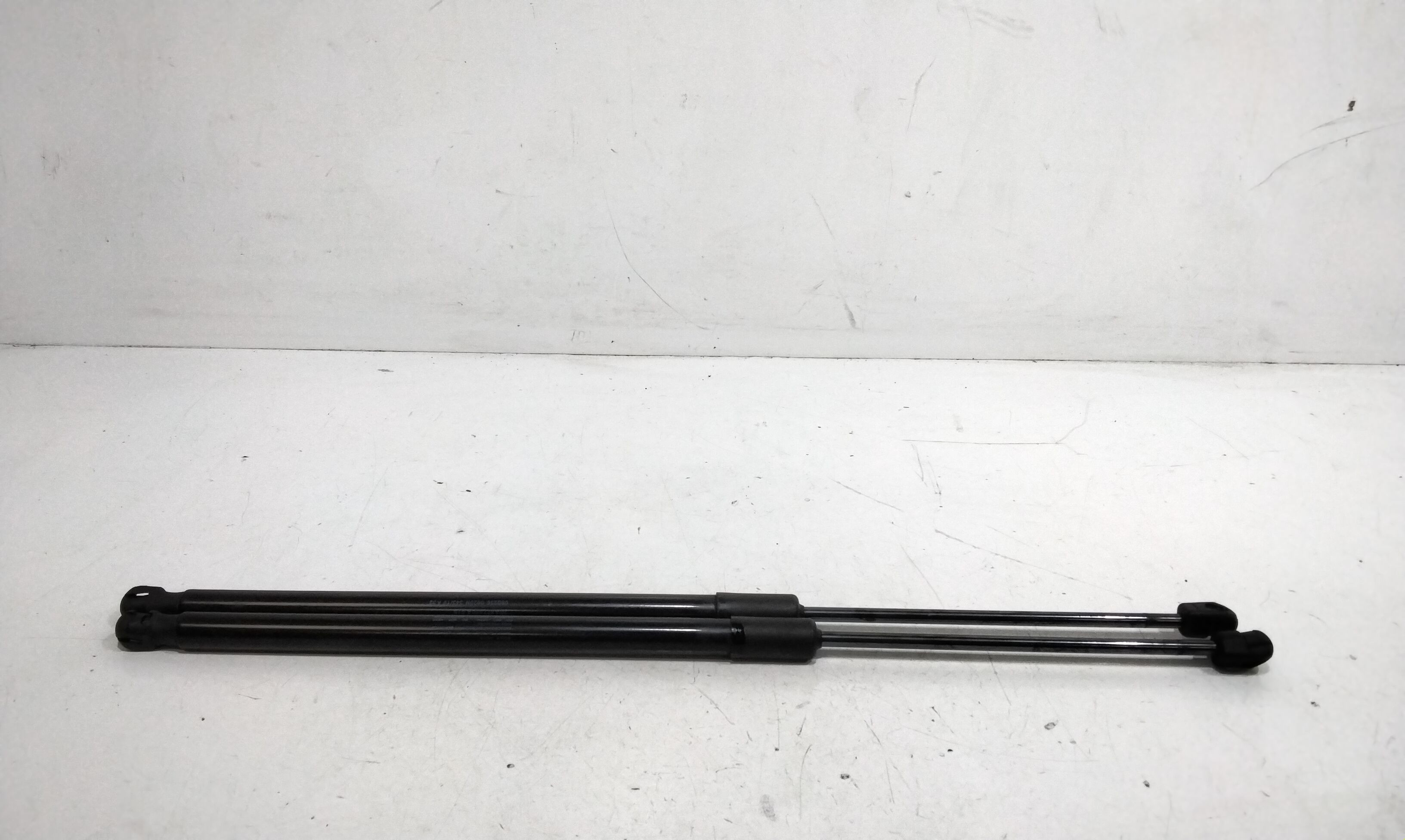 Pistoncini cofano Post. VOLKSWAGEN T-Roc Serie