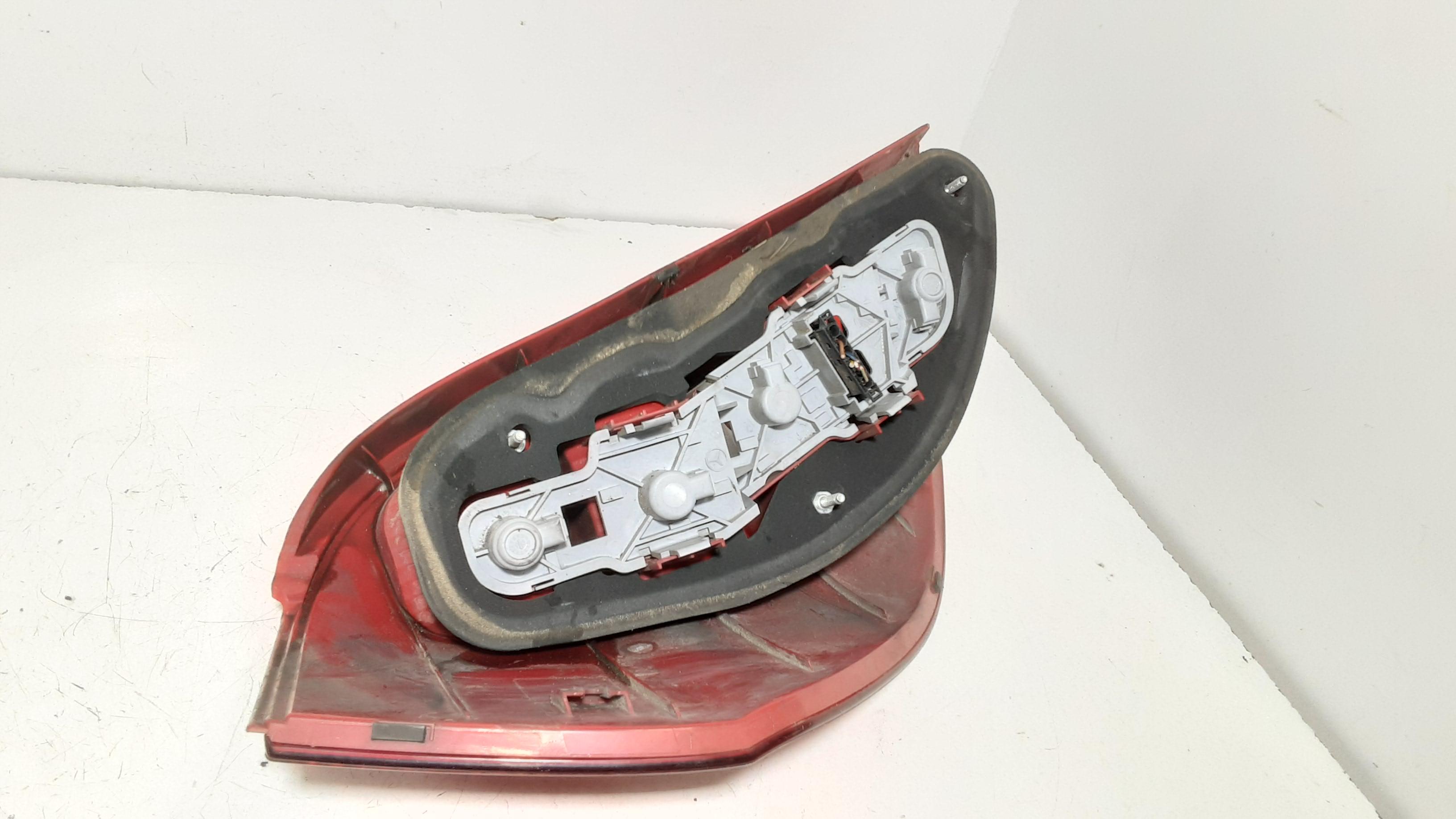 Stop fanale posteriore Destro Passeggero MERCEDES Classe A W169 3 Serie