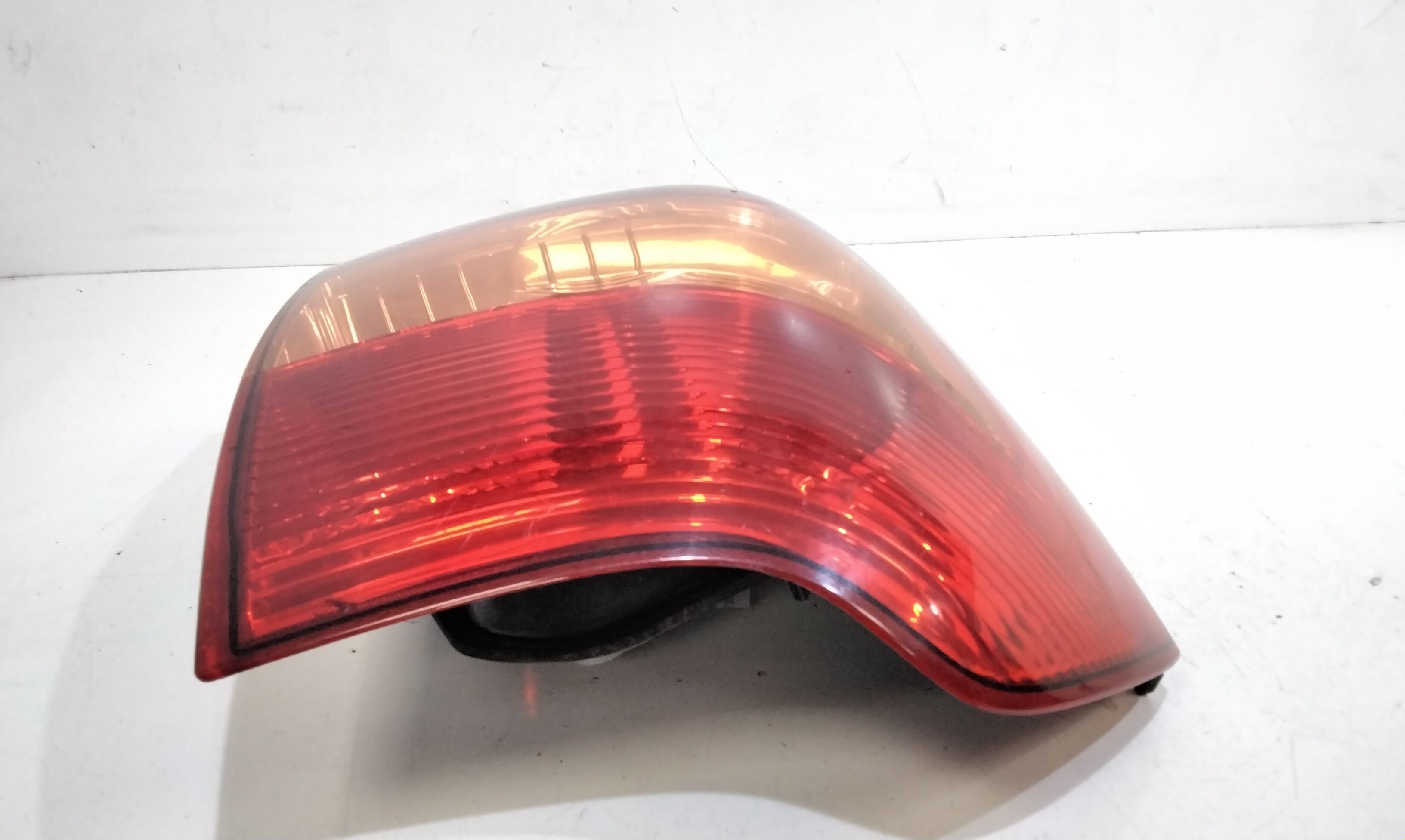 Stop fanale posteriore Destro Passeggero TOYOTA Corolla Berlina 4 Serie