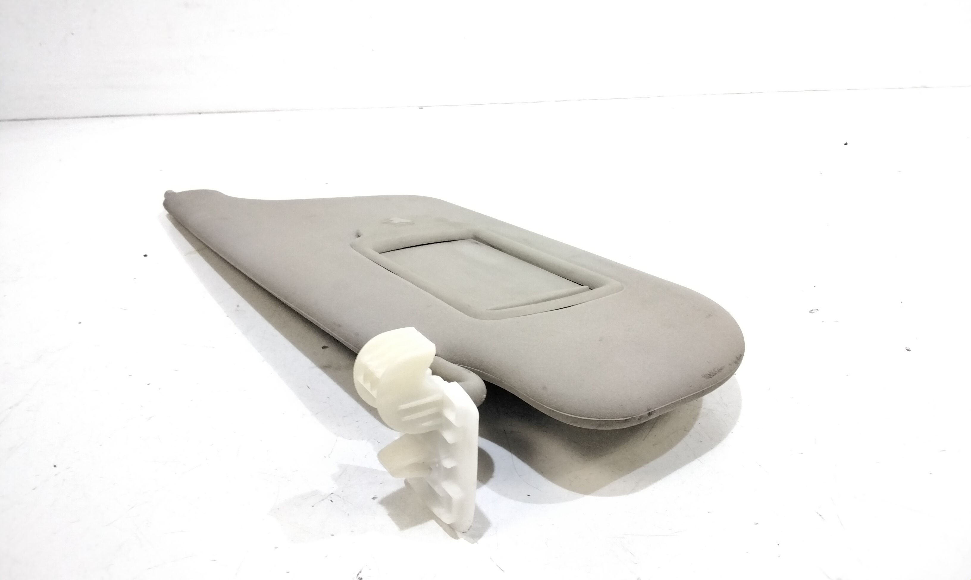 Parasole aletta anteriore Lato Guida RENAULT Clio Serie (04>08)