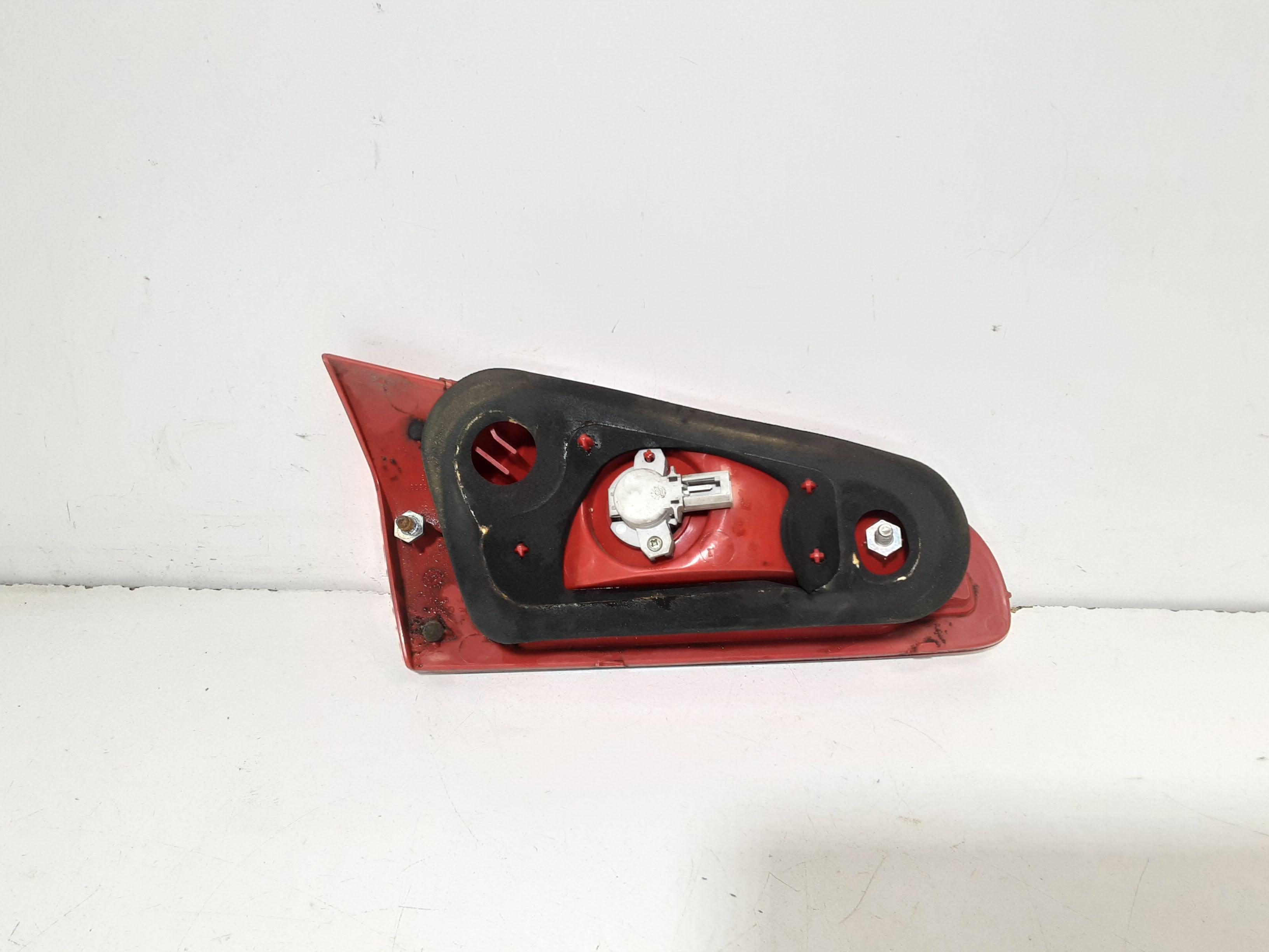 Stop Posteriore Destro Integrato nel Portello ALFA ROMEO 147 2 serie