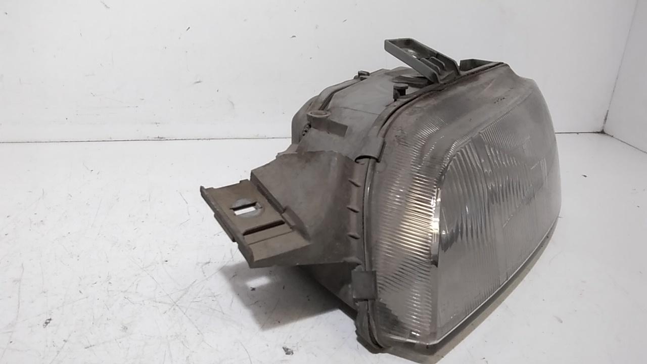 Faro anteriore Sinistro Guida FIAT Punto Berlina 3P