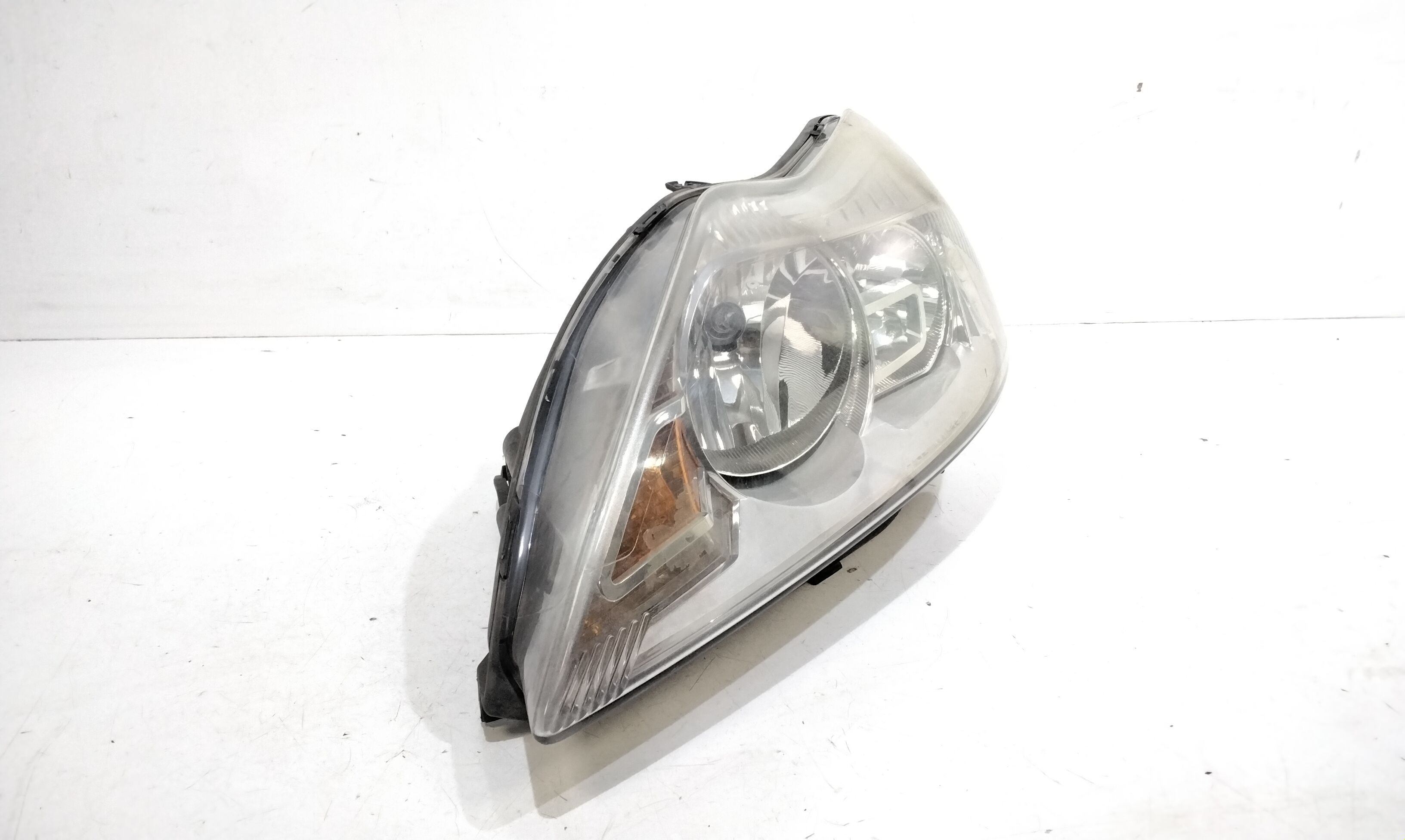 Faro anteriore Sinistro Guida FORD Focus Berlina 4 Serie