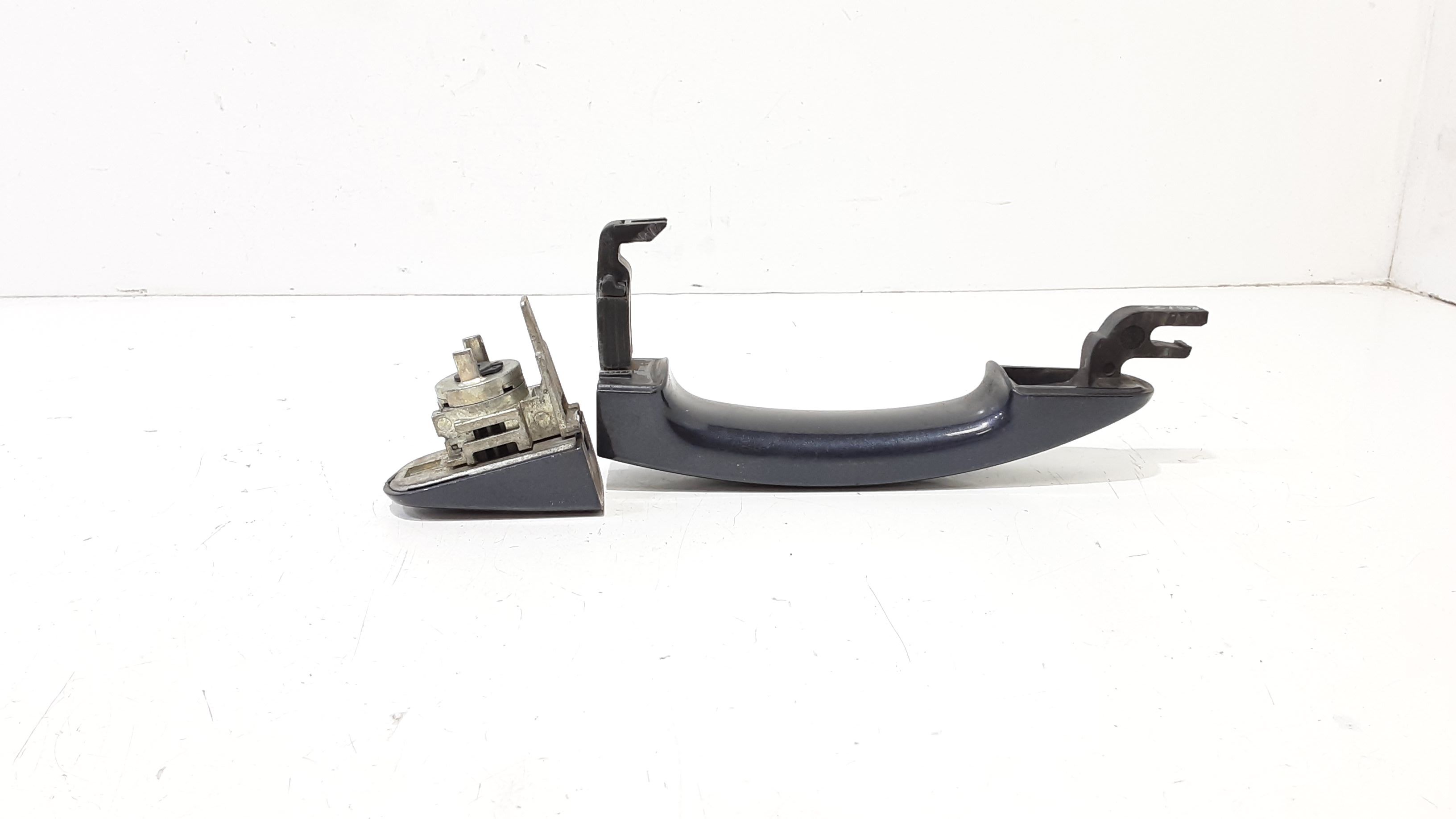 Maniglia esterna Anteriore Sinistra FORD C - Max Serie (07>10)