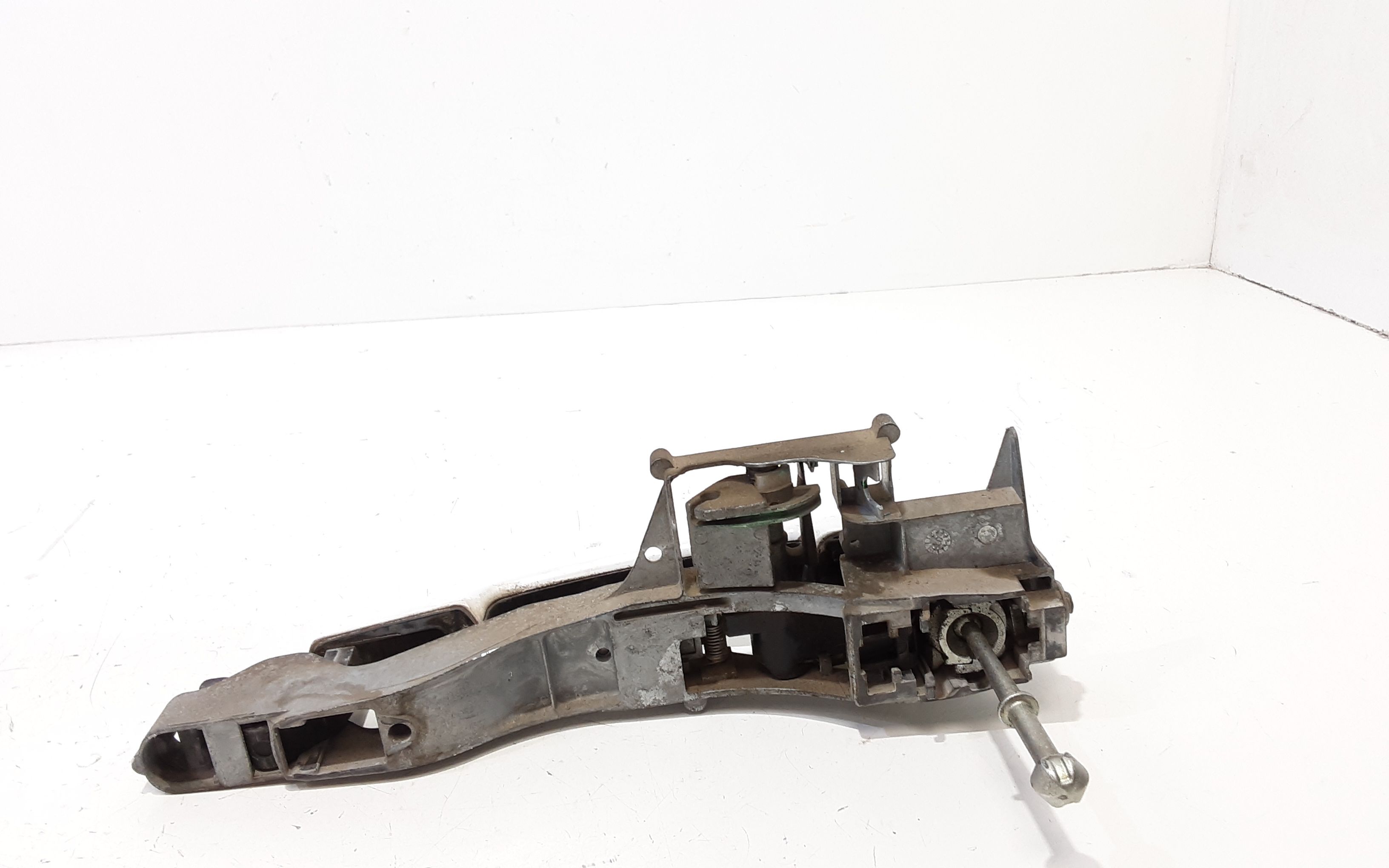 Maniglia esterna Anteriore Sinistra PEUGEOT 308 S. Wagon (08>14)