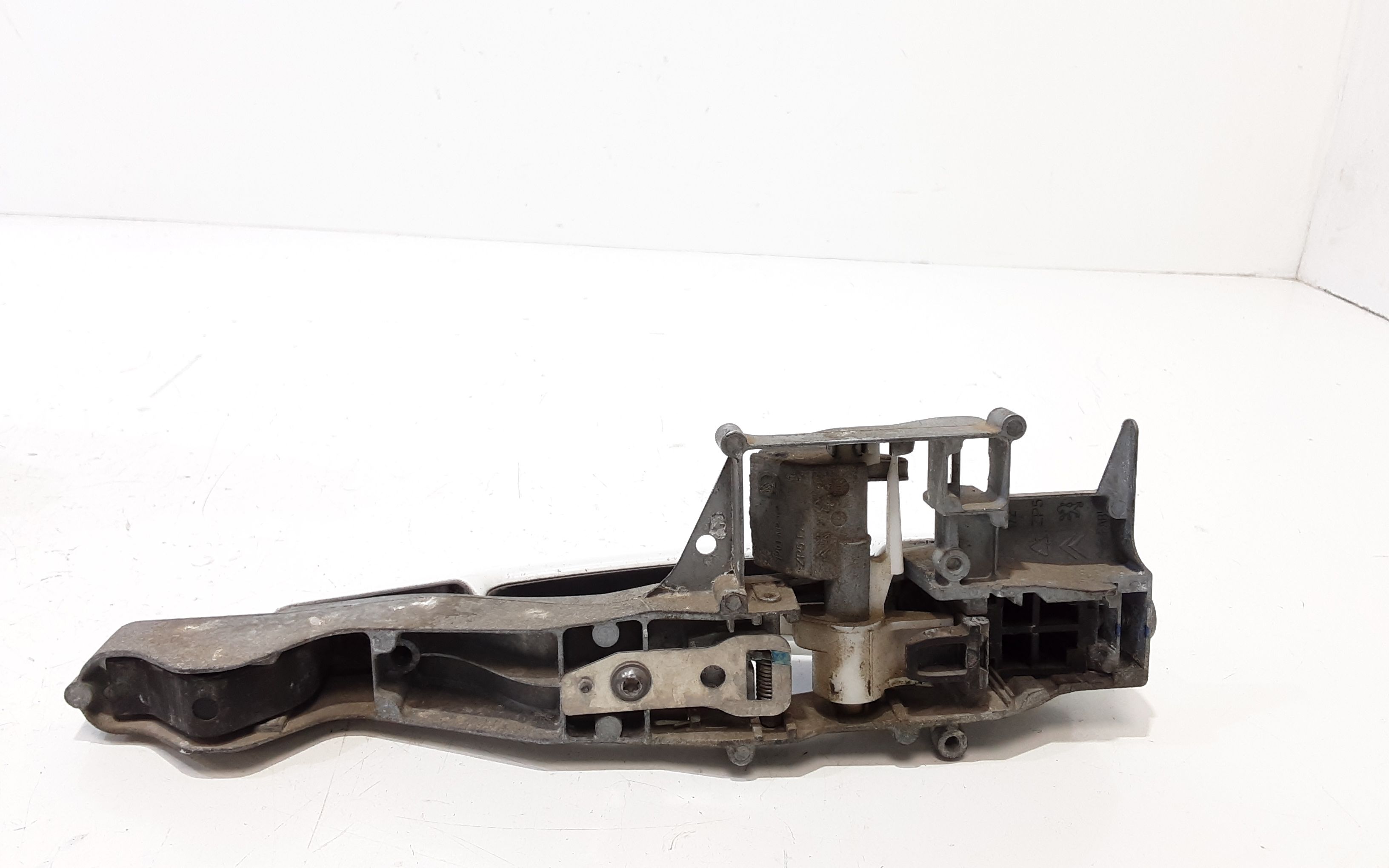 Maniglia esterna Anteriore Destra PEUGEOT 308 S. Wagon (08>14)