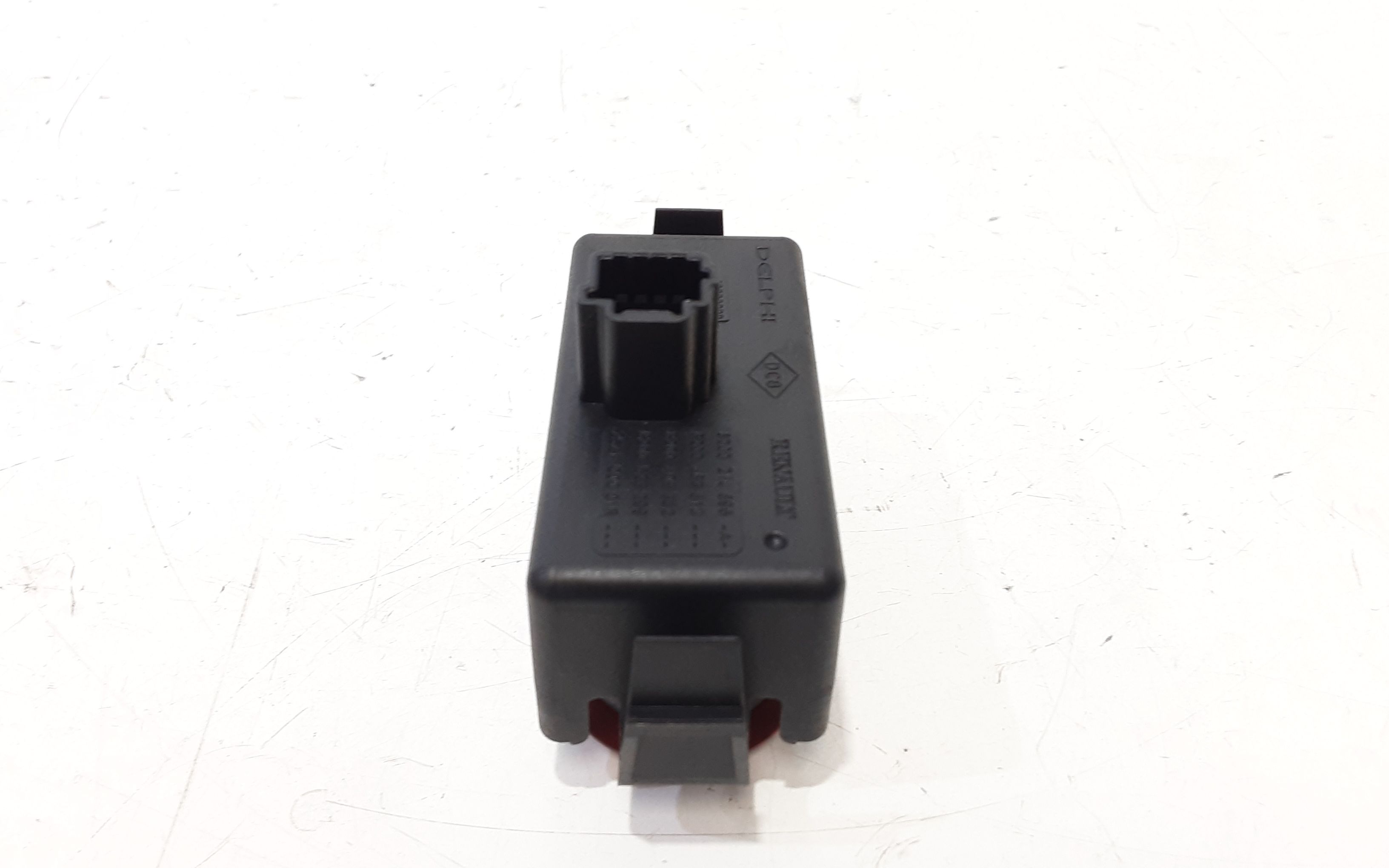 Pulsante luci di emergenza RENAULT Clio Serie (04>08)