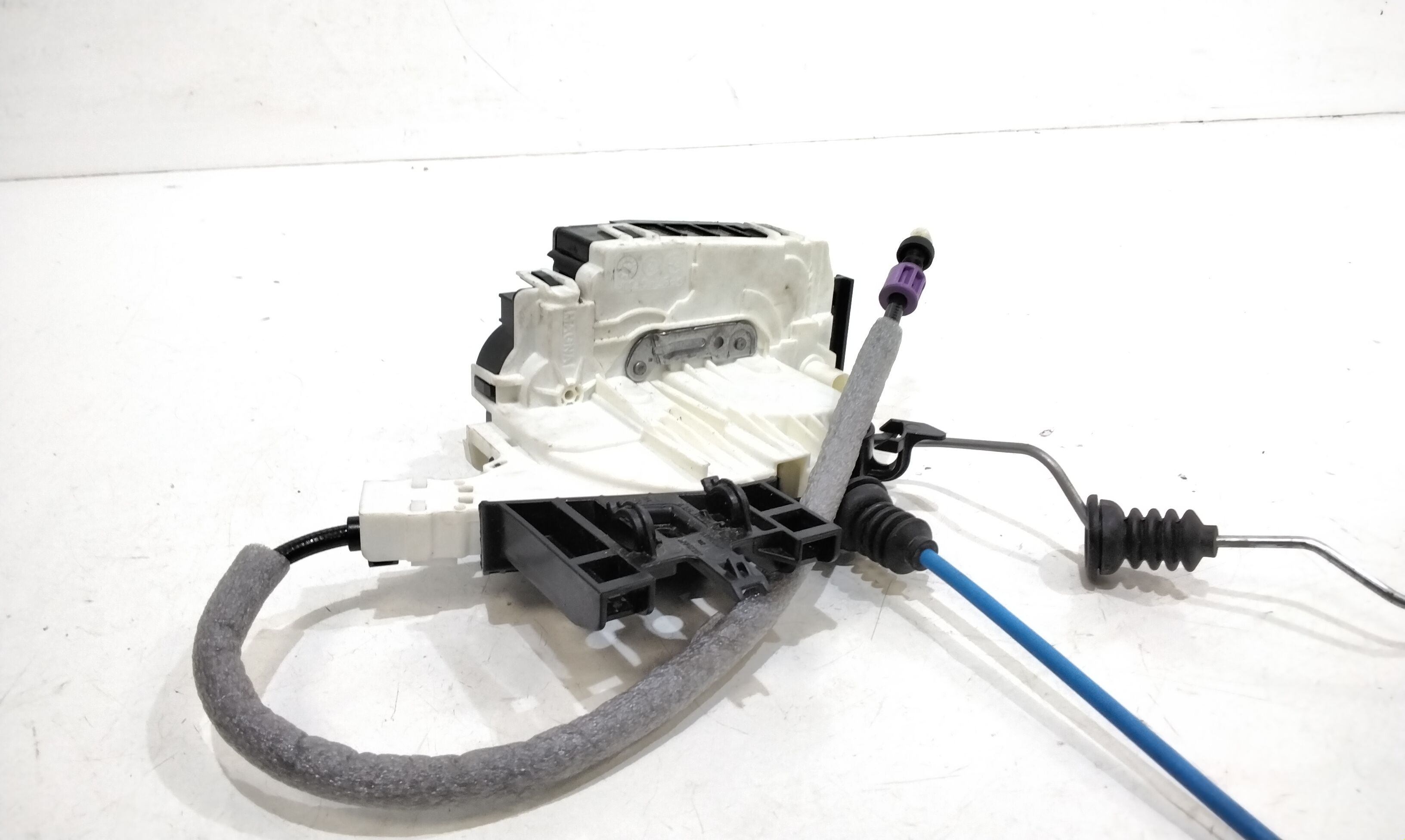 Serratura Anteriore Destra MERCEDES Classe A Serie (W176) (12>18)