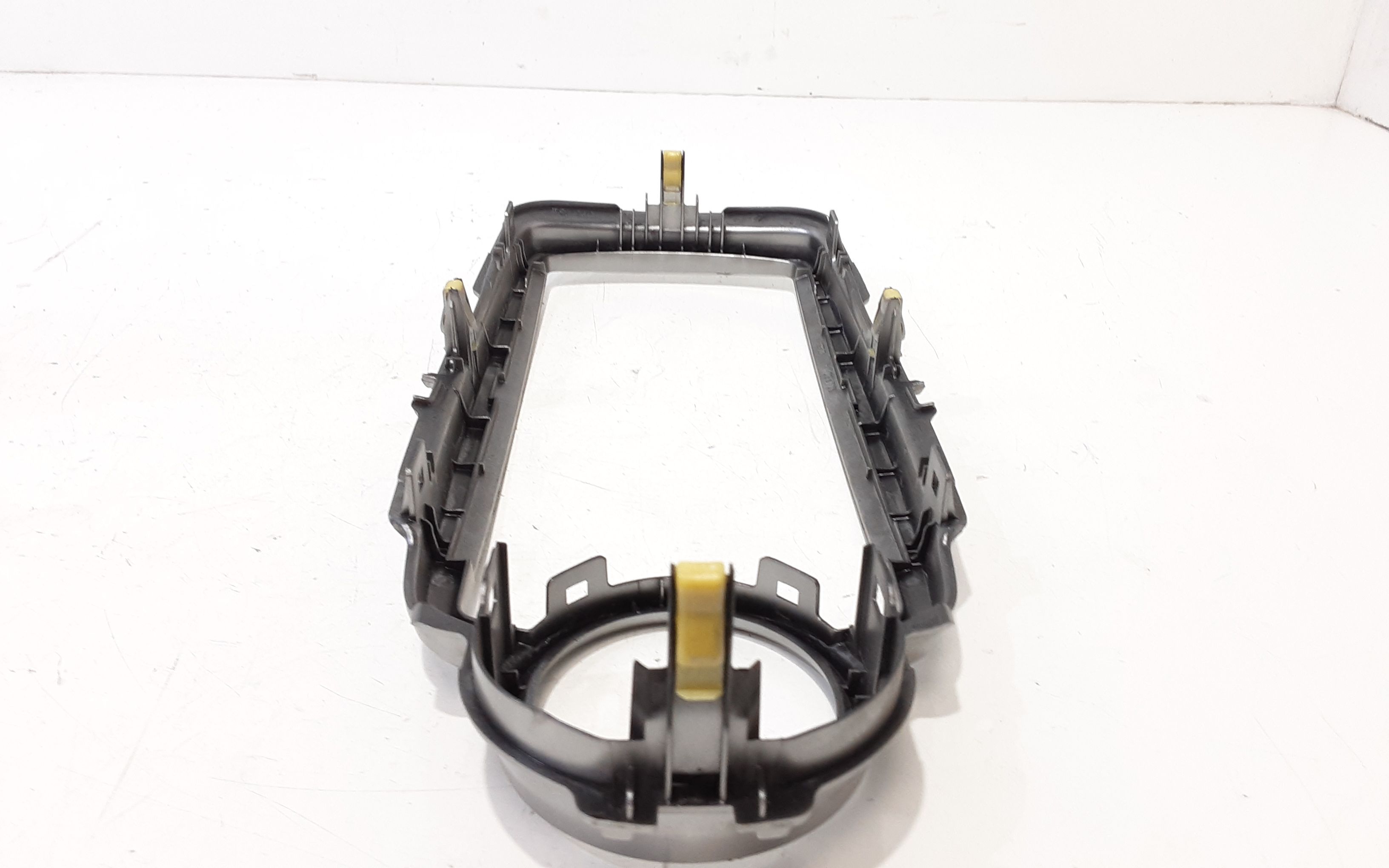 Modanatura Centrale Cruscotto TOYOTA Yaris Serie