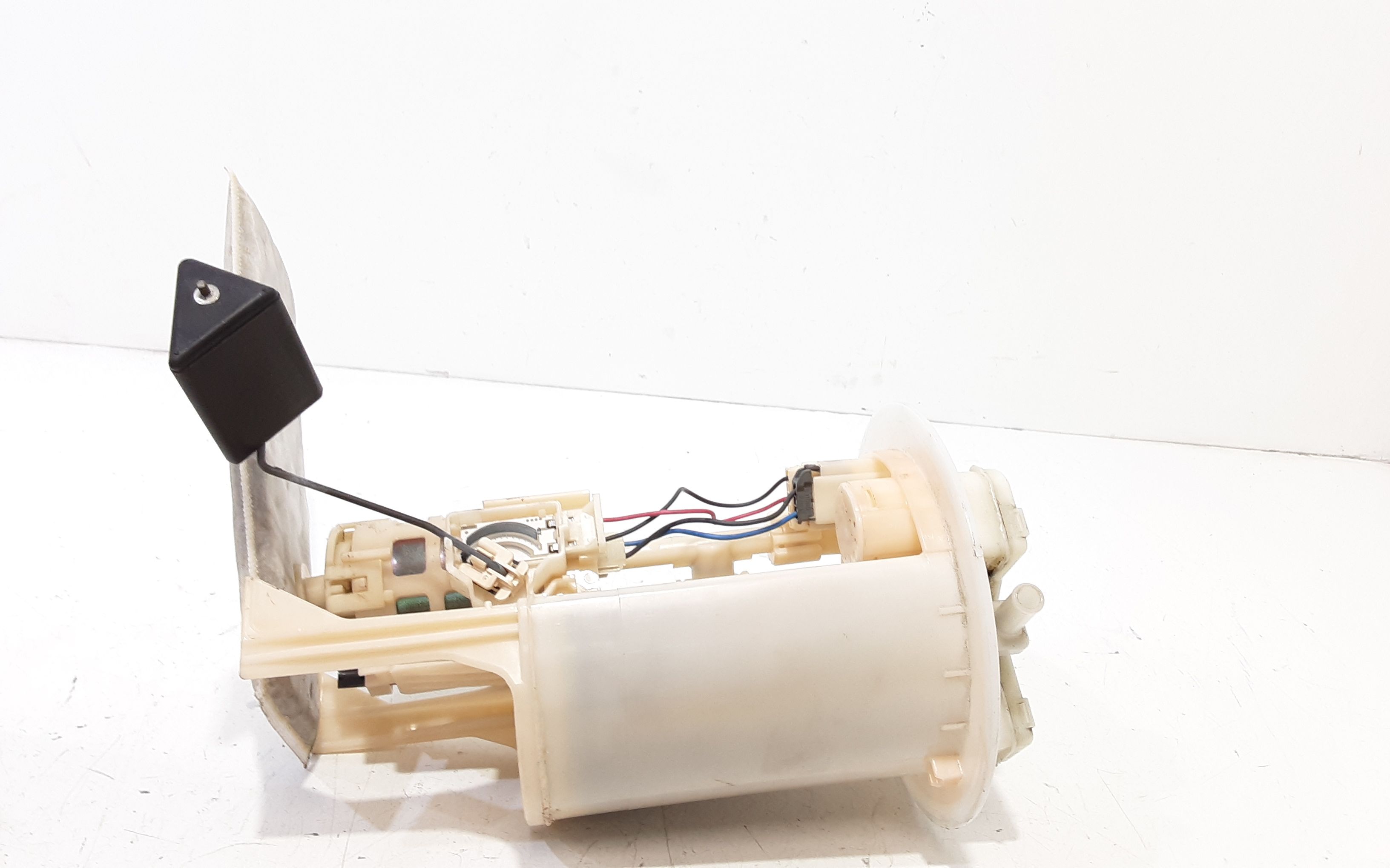 Pompa Carburante TOYOTA Yaris Serie