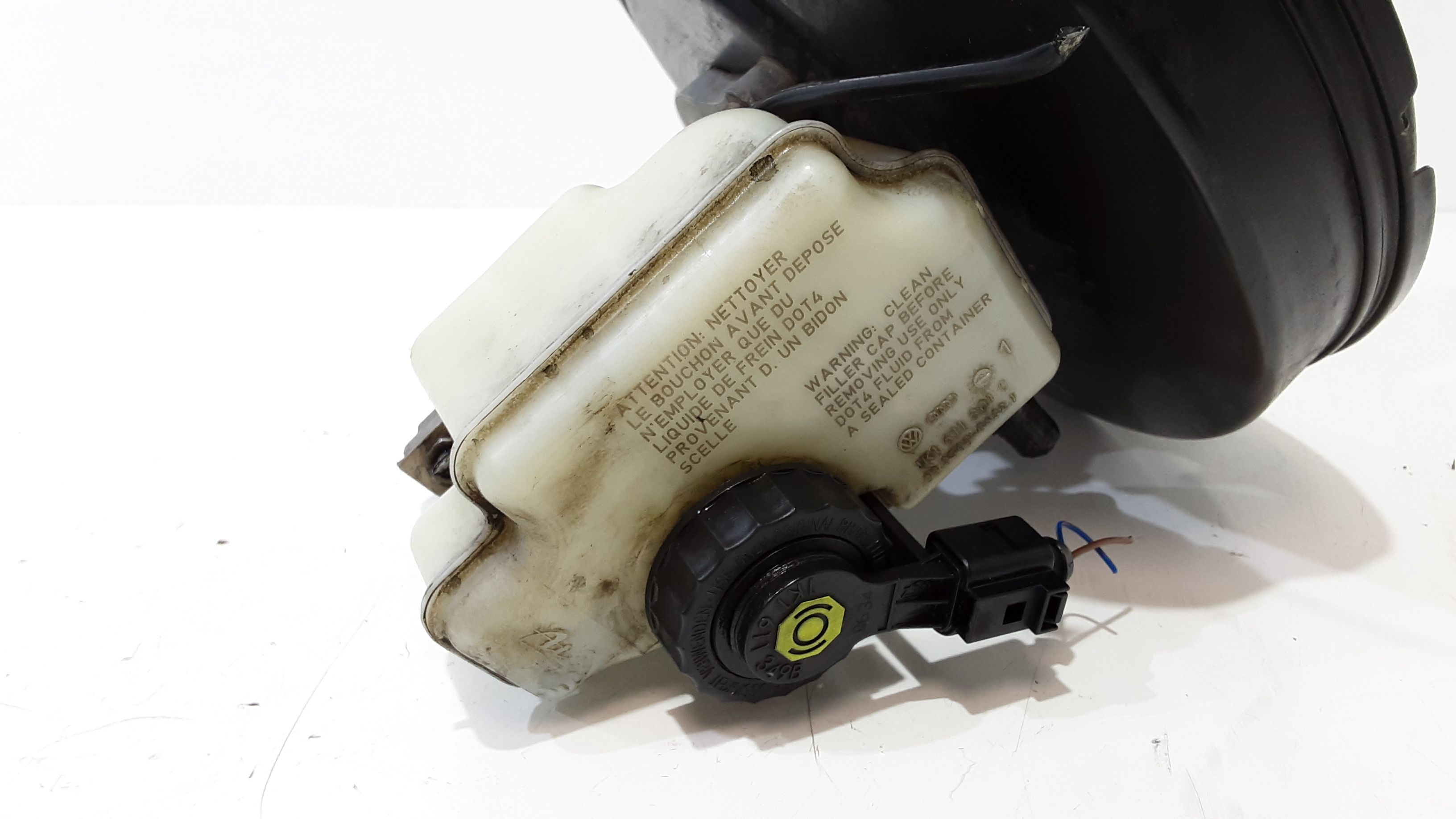 Servofreno VOLKSWAGEN Caddy 3 Serie