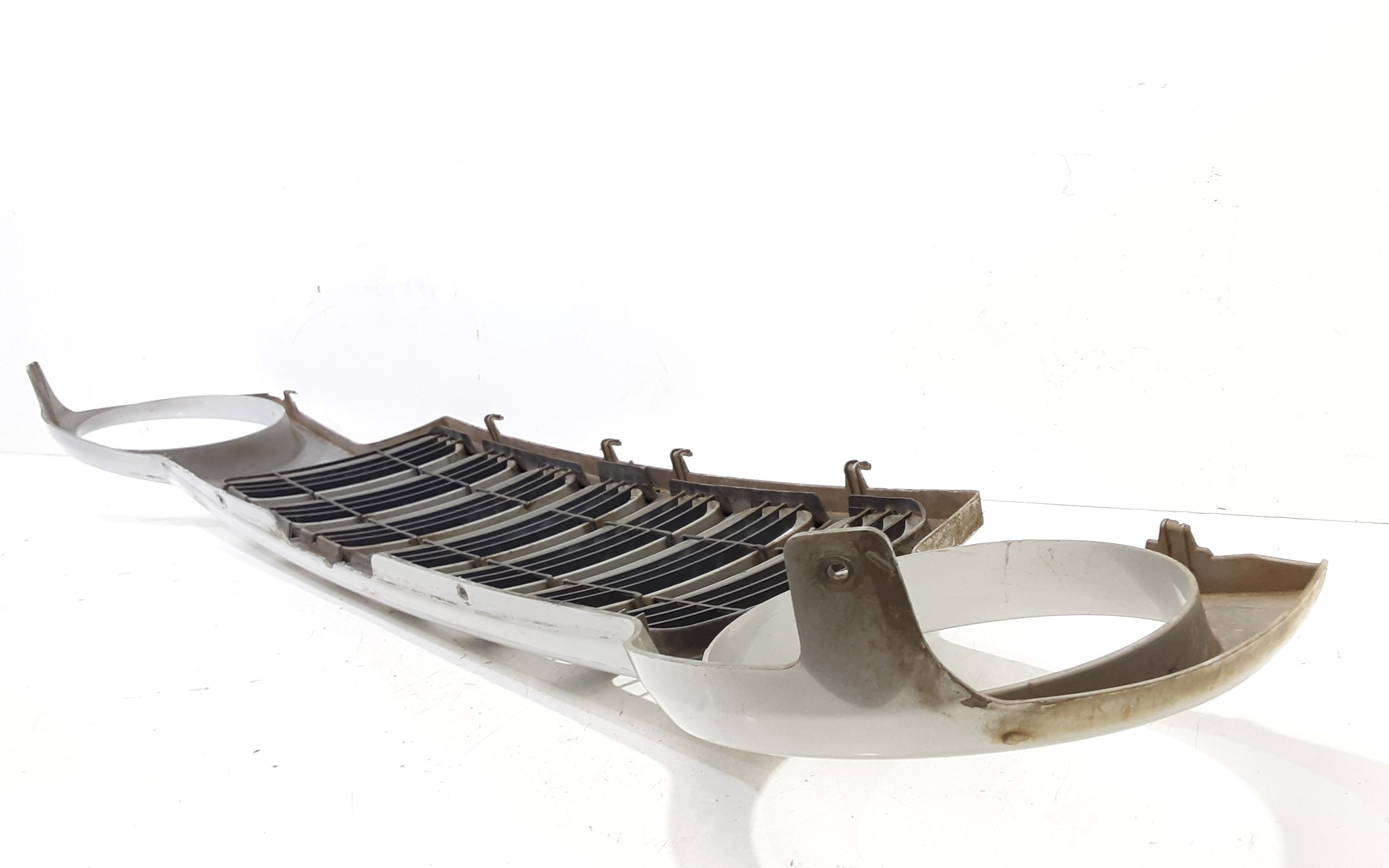 Mascherina anteriore JEEP Cherokee 3 Serie