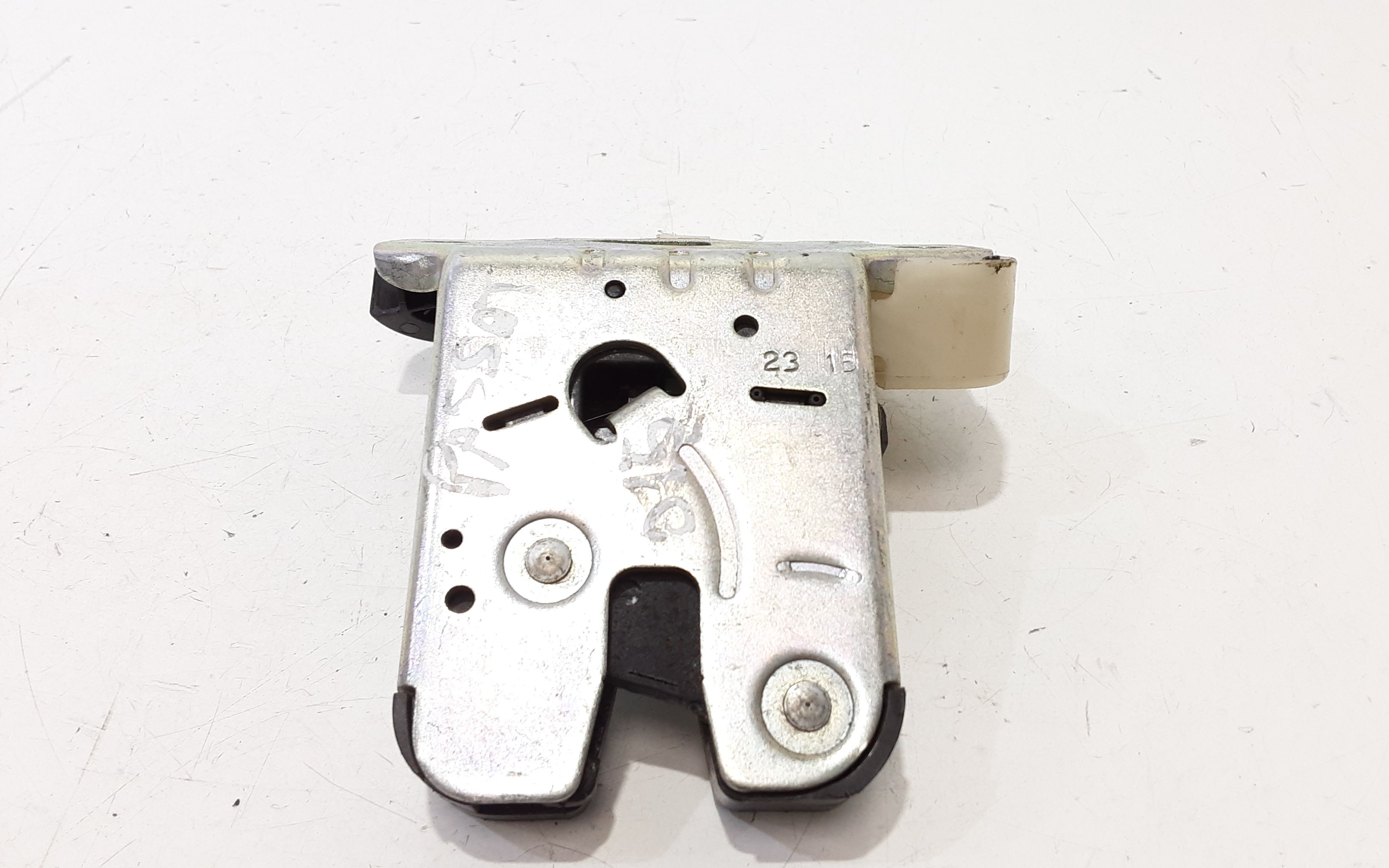 Serratura Cofano Posteriore VOLKSWAGEN Passat Berlina 5 Serie