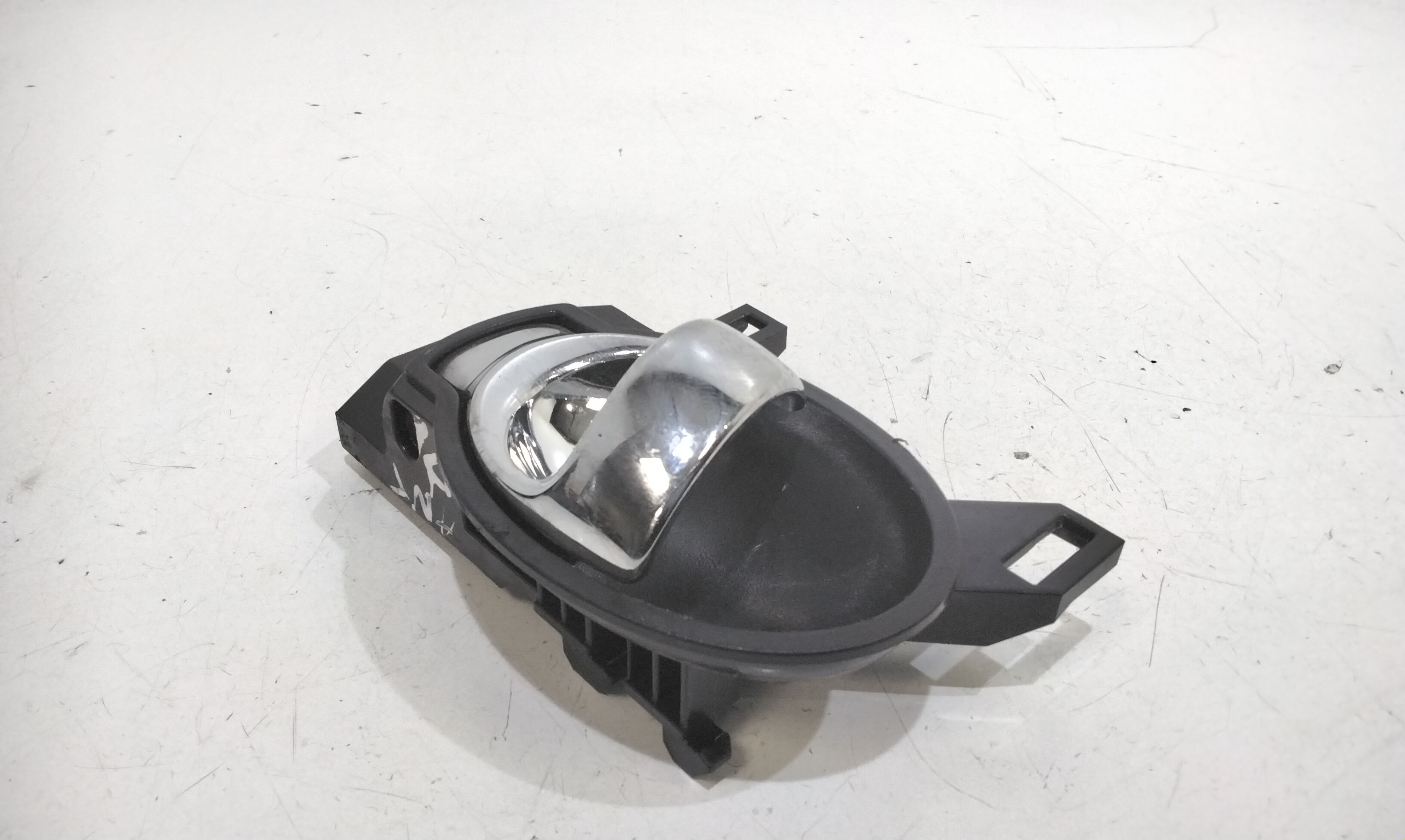 Maniglia interna Anteriore Destra NISSAN Juke 1 Serie