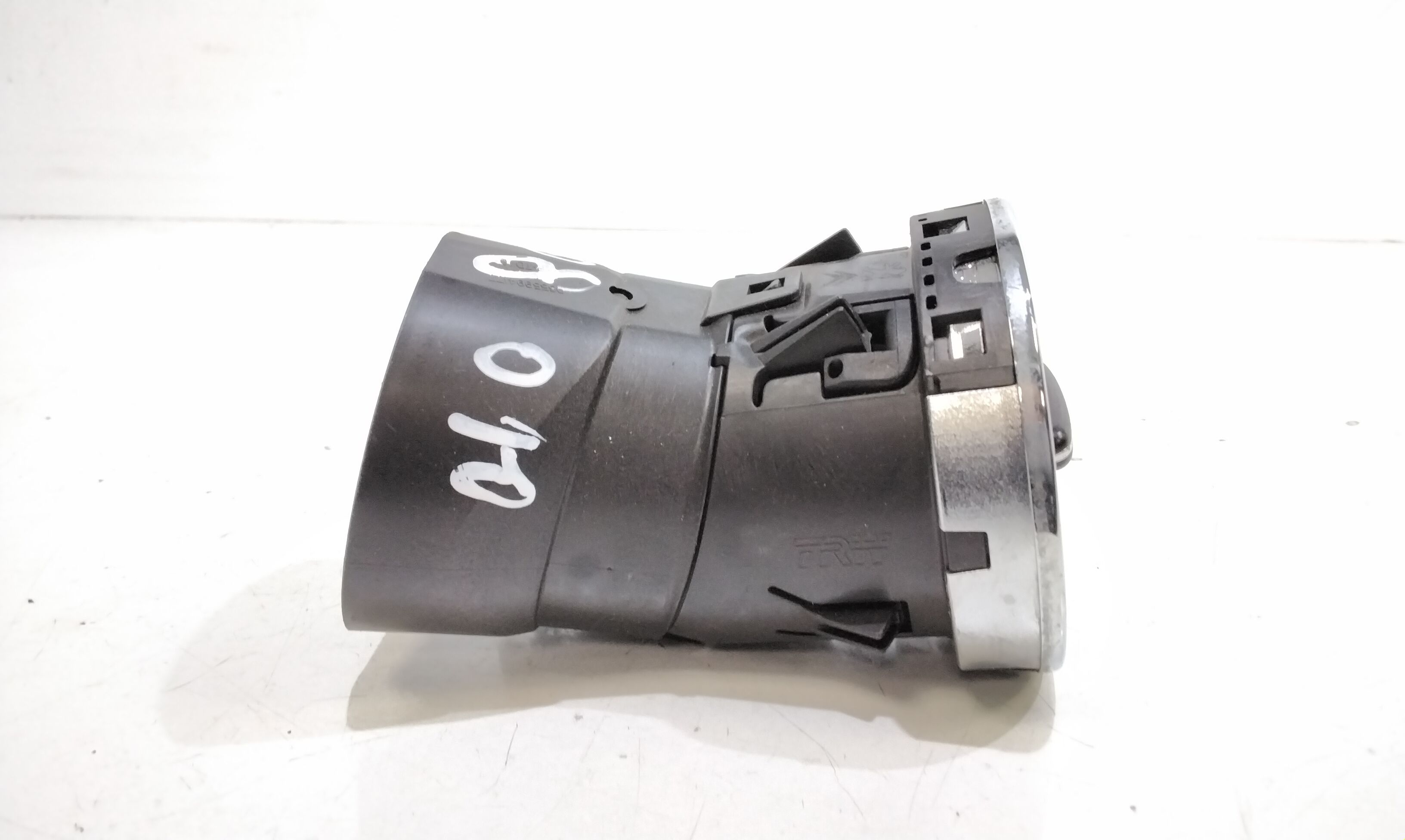 Bocchetta aria cruscotto lato guida PEUGEOT 308 S. Wagon (08>14)