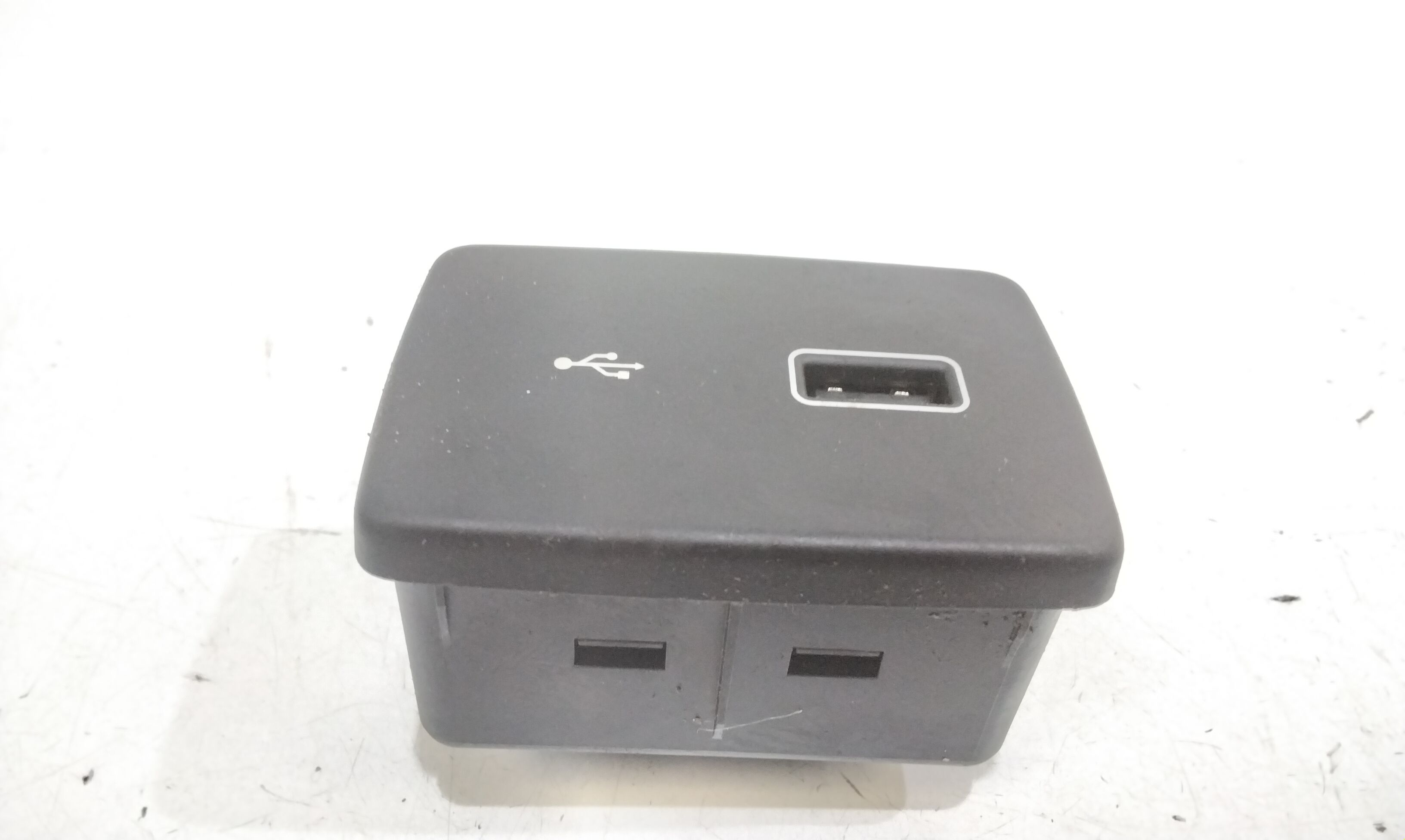 Porta USB PEUGEOT Boxer 4 Serie