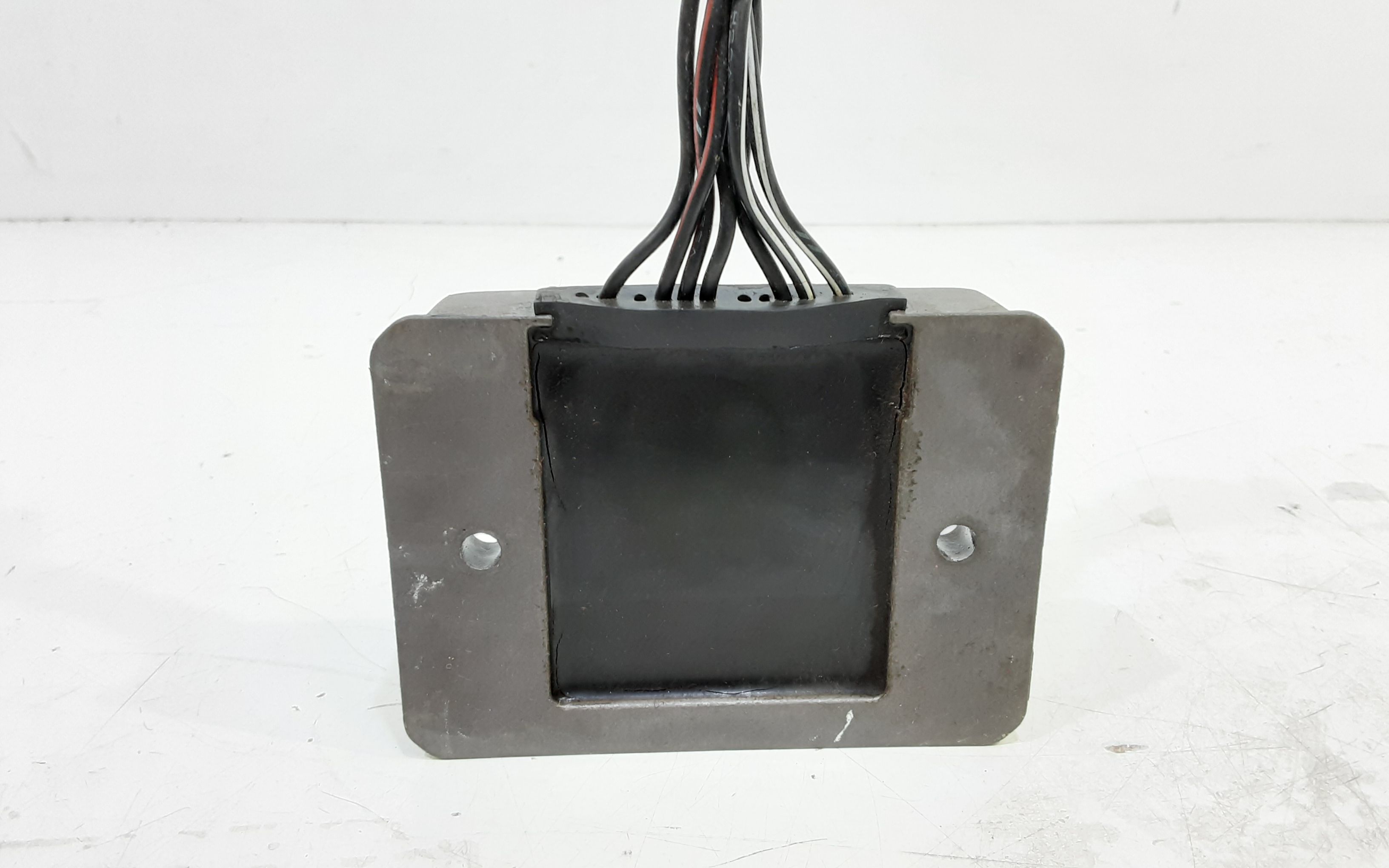 Regolatore di tensione SUZUKI Gladius 650cc SFV (09>15)