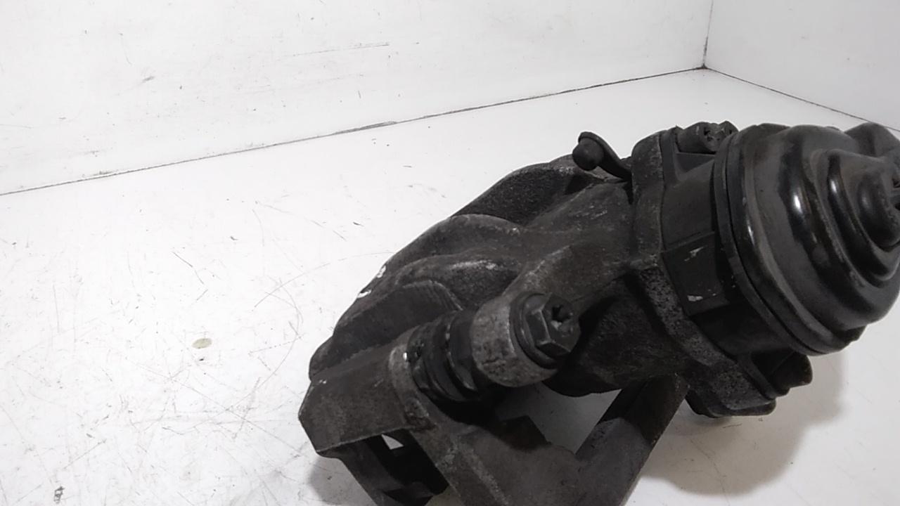 Pinza Freno posteriore Sinistra AUDI A4 Avant (8W5)